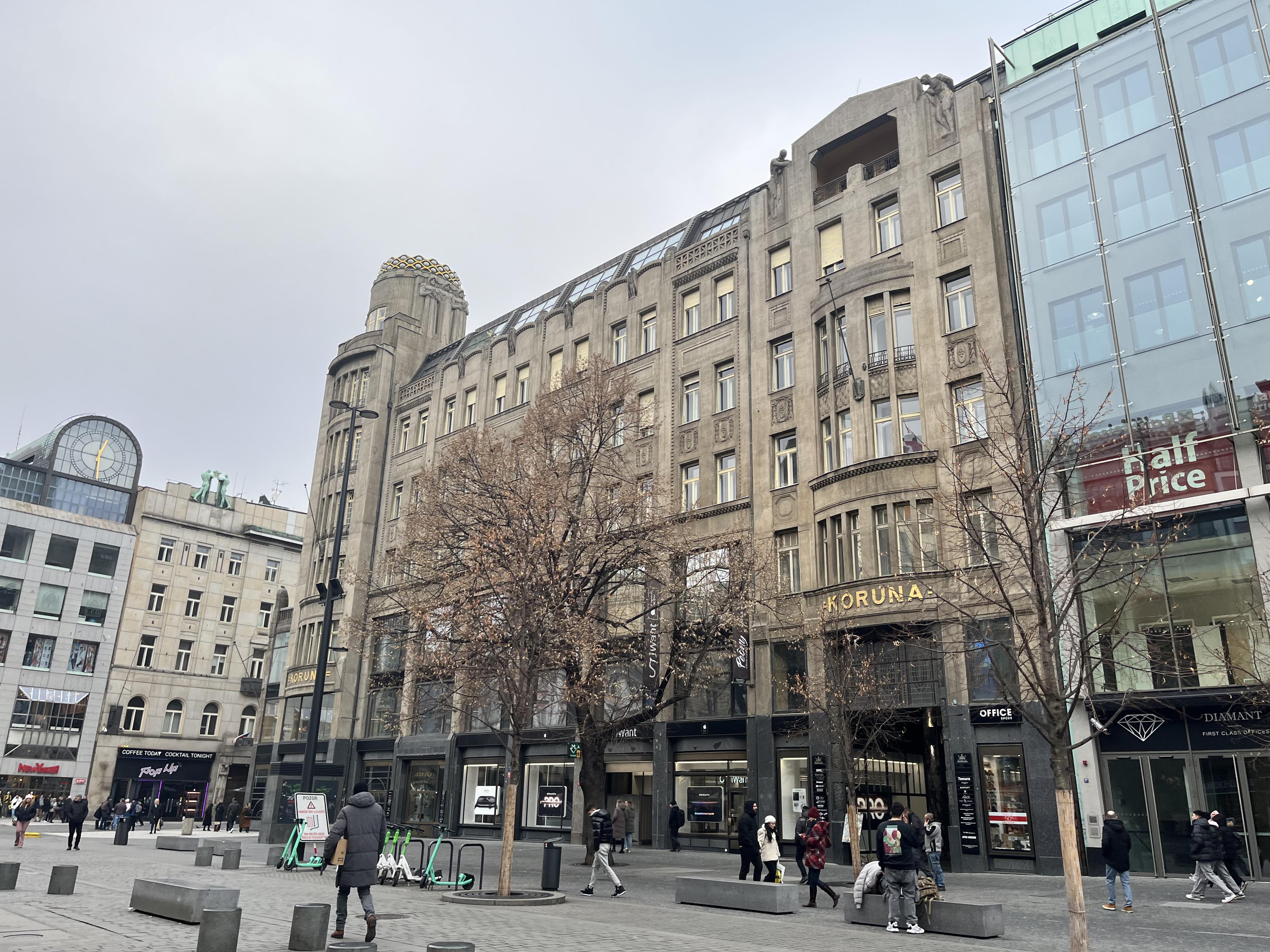 Palác Koruna foto 2