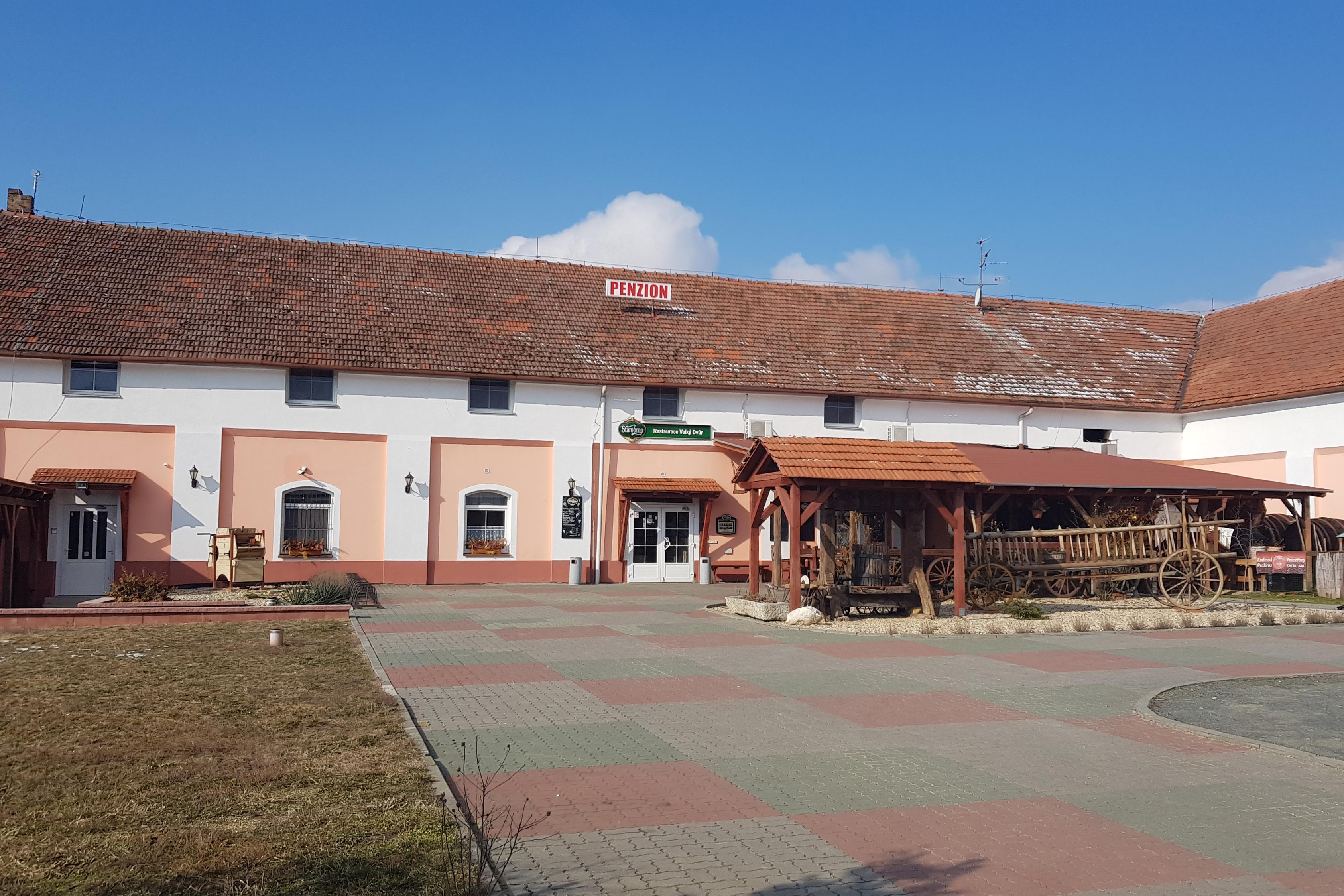 Restaurace a Vinárna Velký dvůr