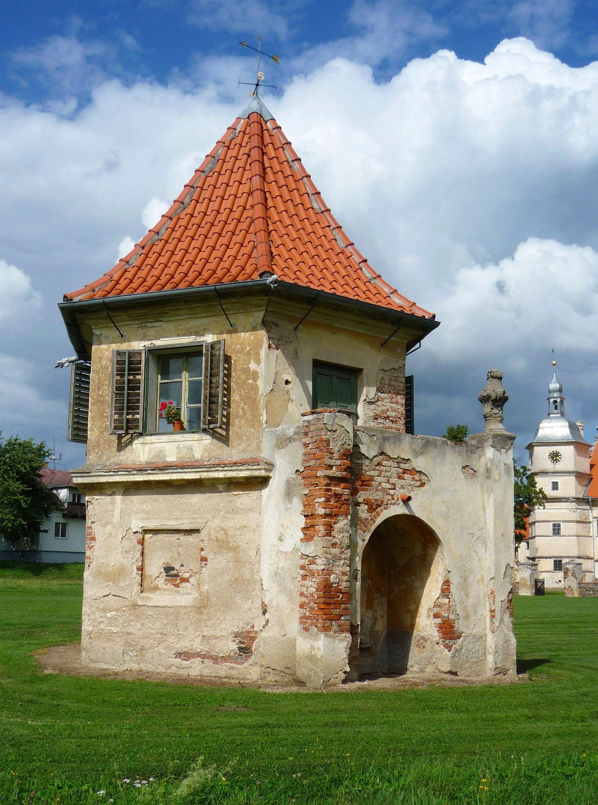 Státní zámek Červené Poříčí foto 2