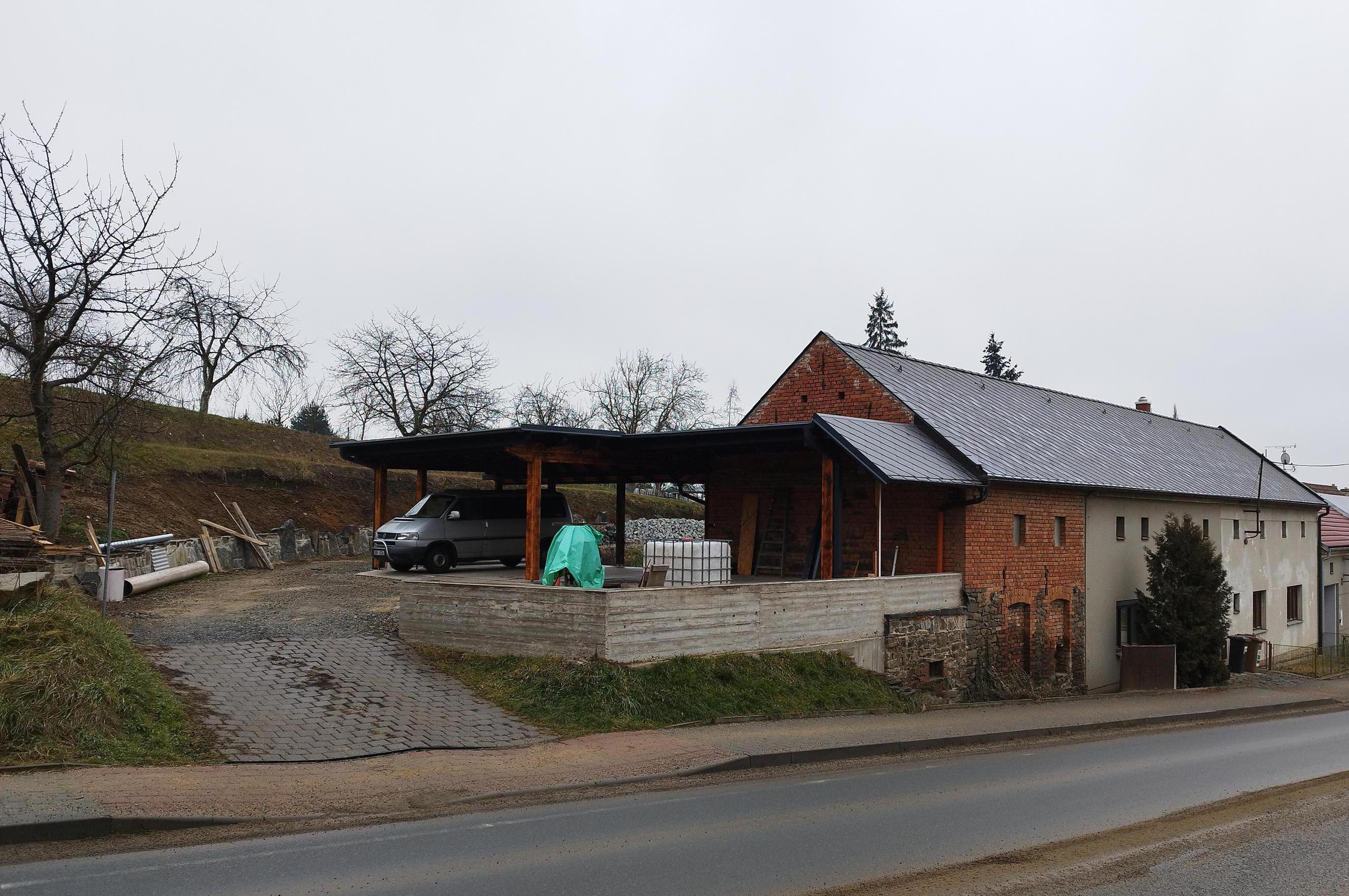 Tesařství Petr Opletal