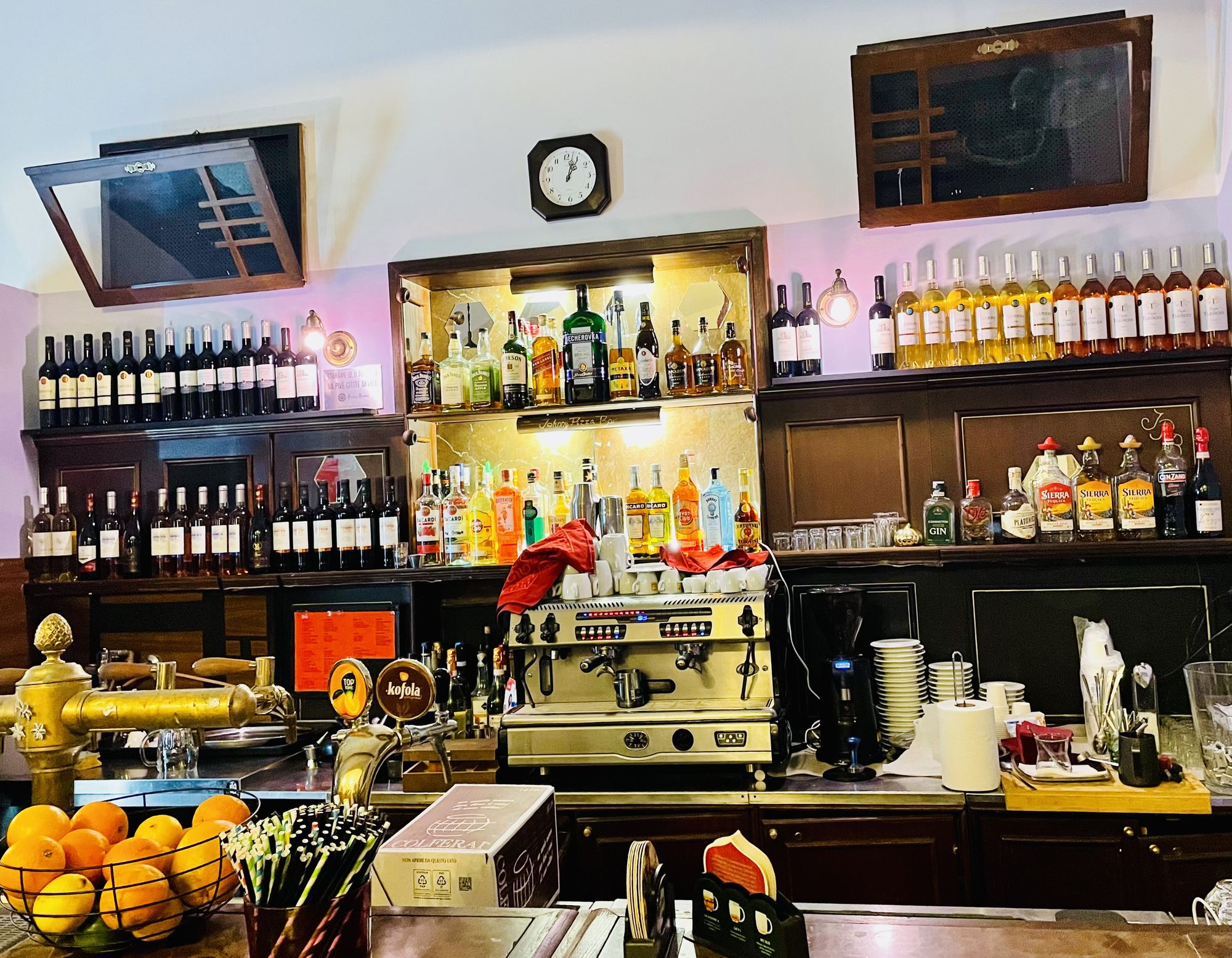 Johnny Pizza Restaurant foto 4