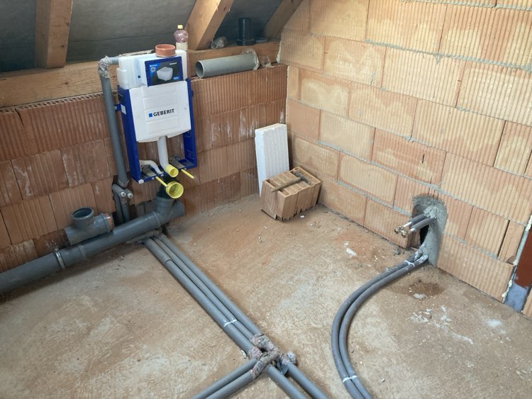 Marek Valečko - Instalatérské a topenářské práce