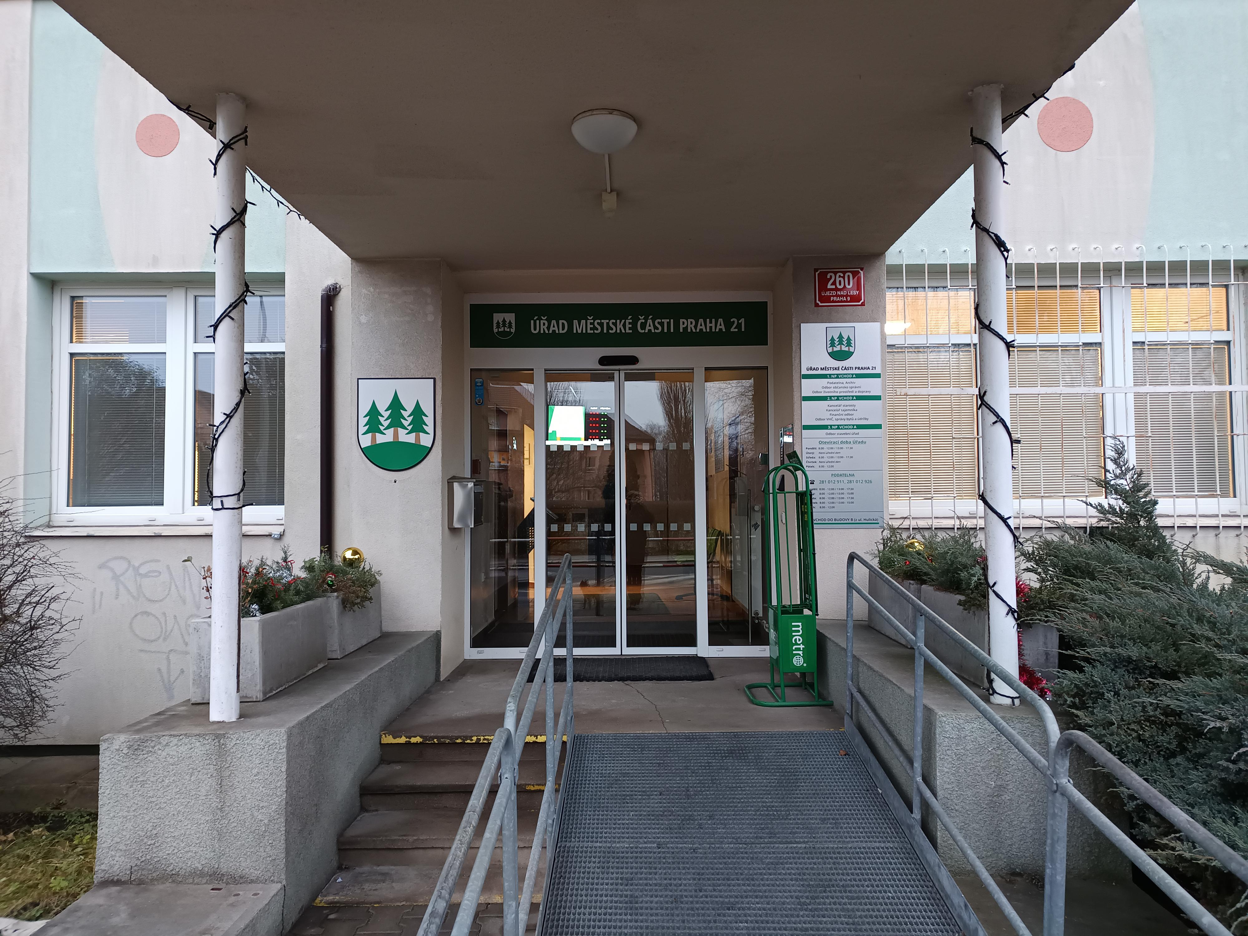Úřad městské části Praha 21 foto 3