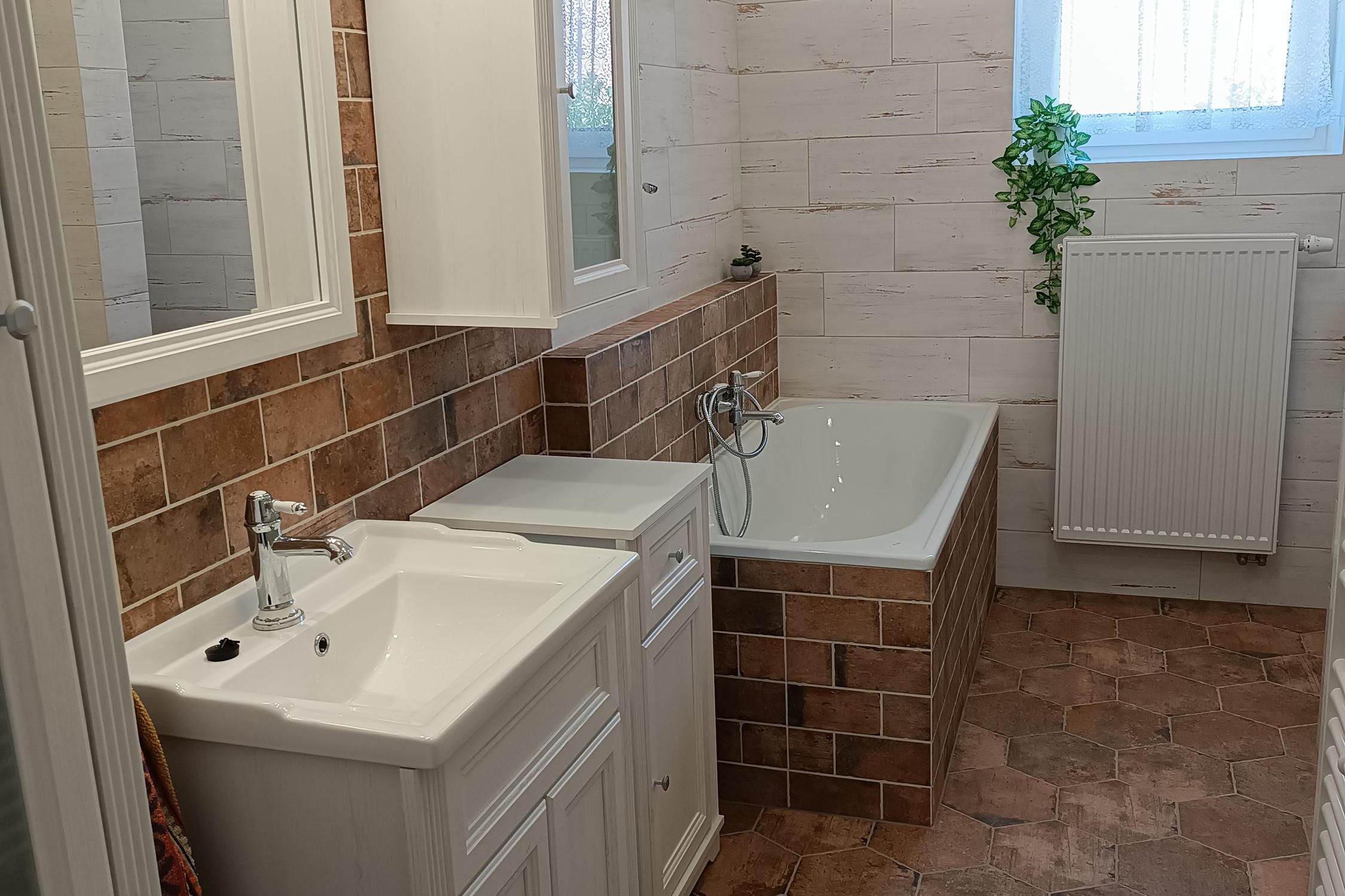 Vlastimil Liška - Koupelny-fox