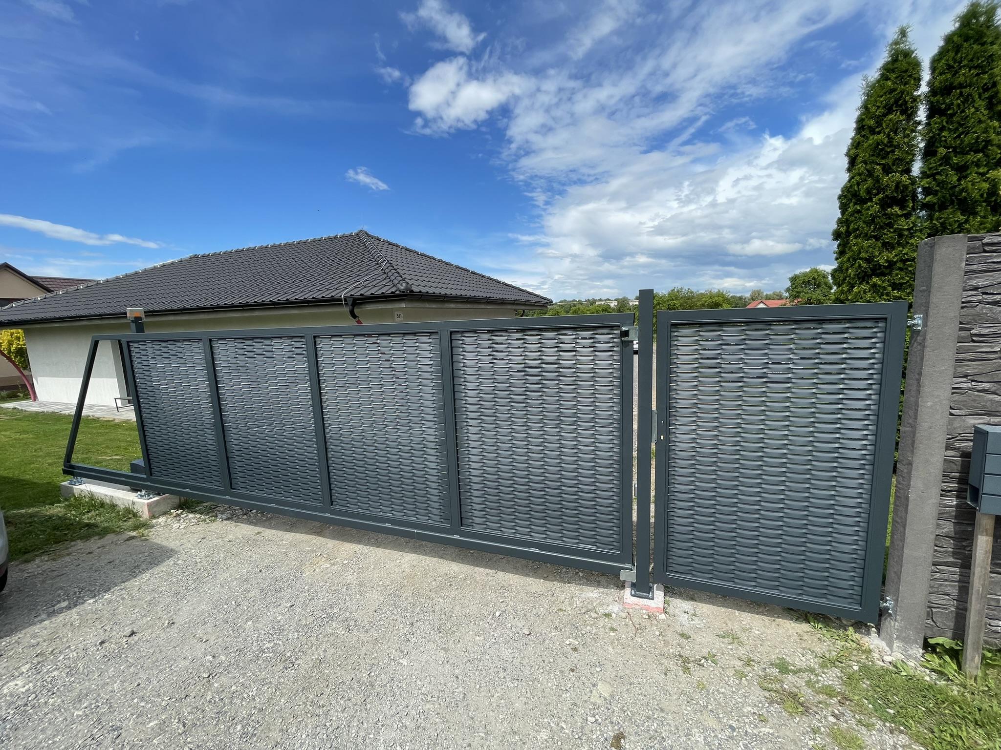 Posuvné brány, hliníkové ploty RRmont.cz foto 3