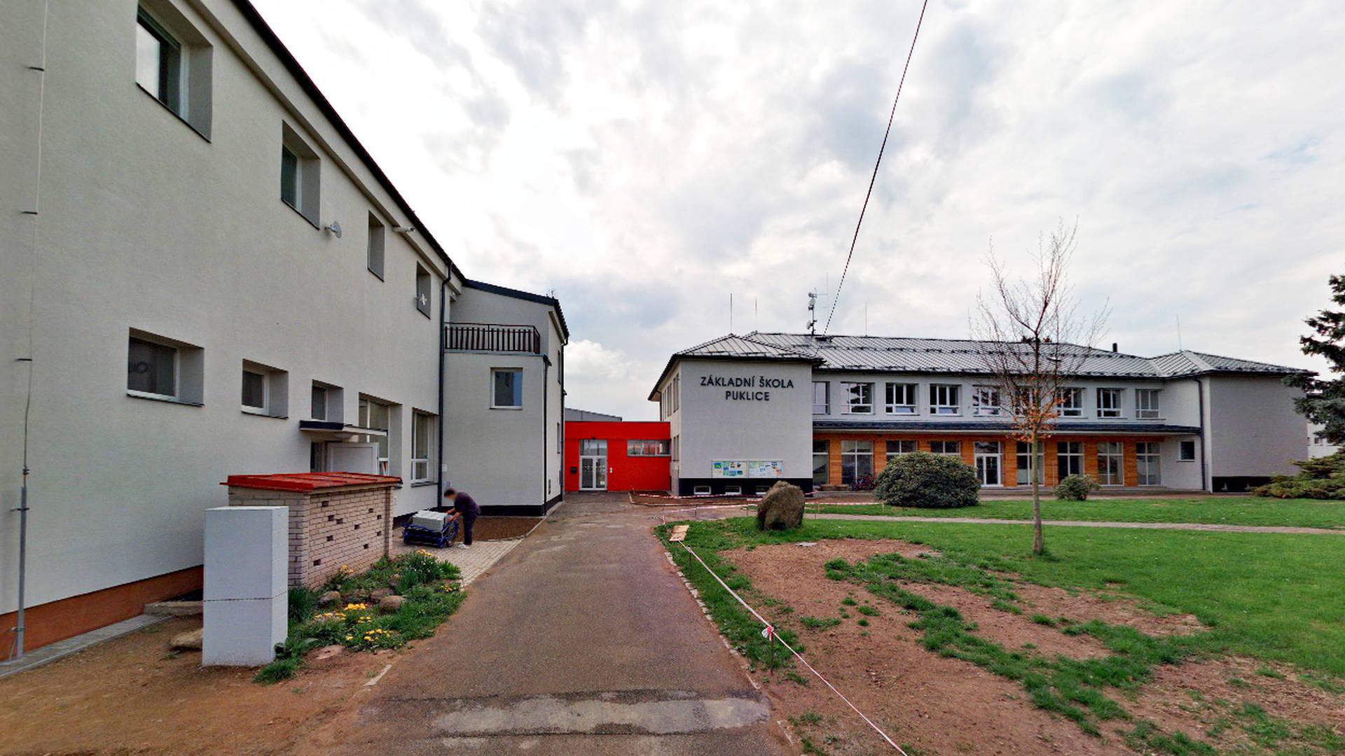 Základní škola a mateřská škola Puklice