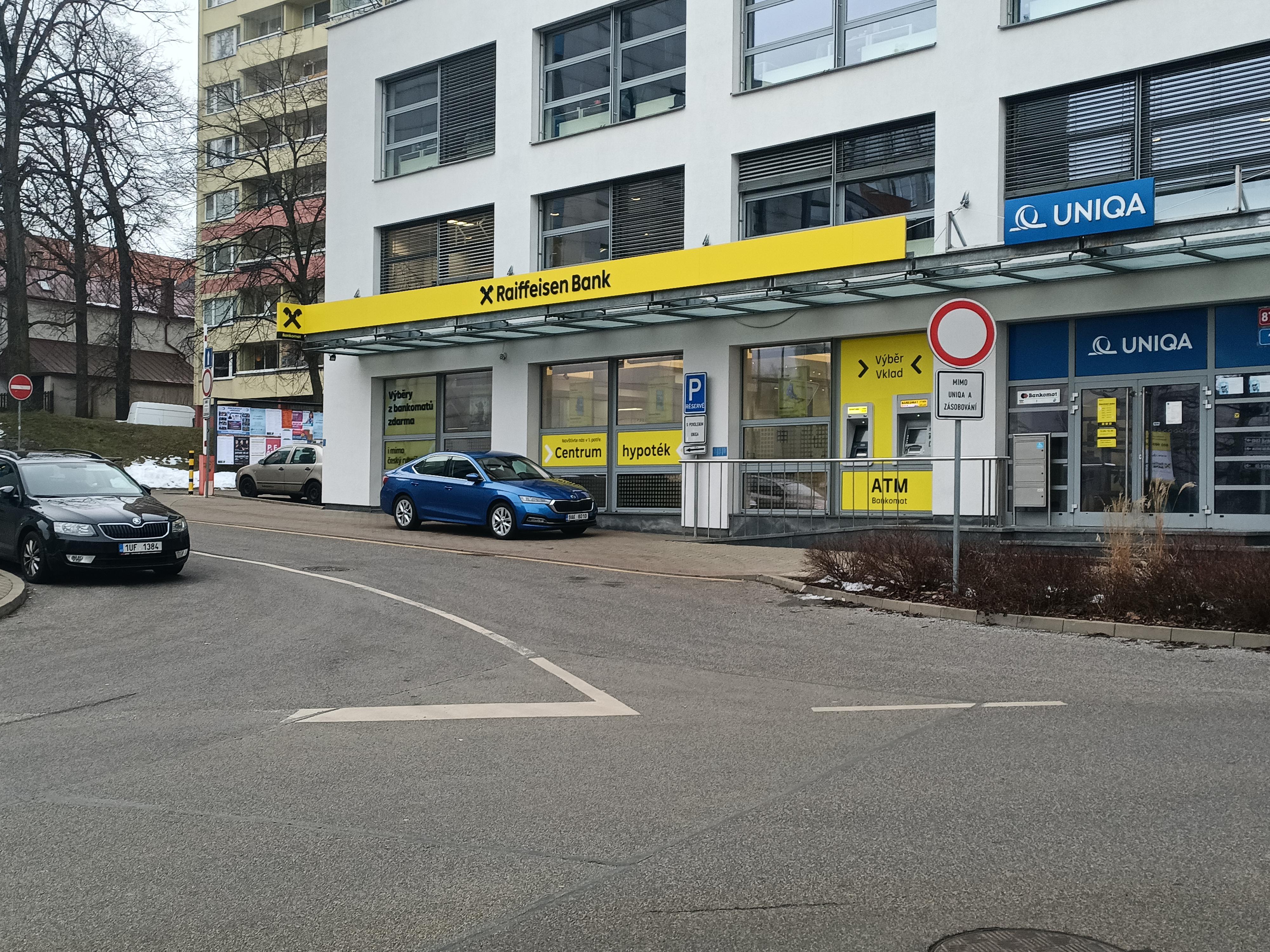 Raiffeisenbank - pobočka foto 2