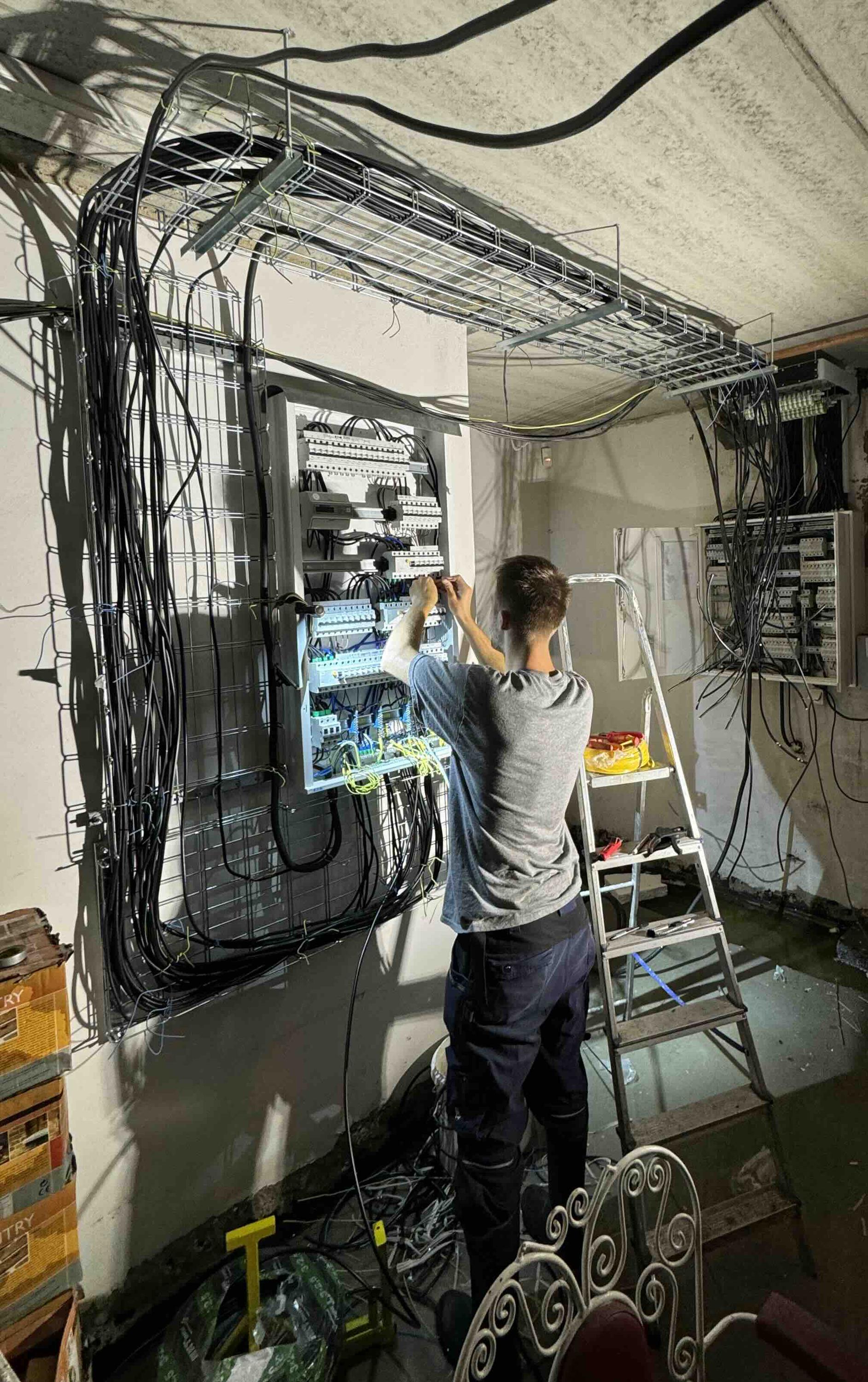 Instalatér, topenář, elektrikář foto 4