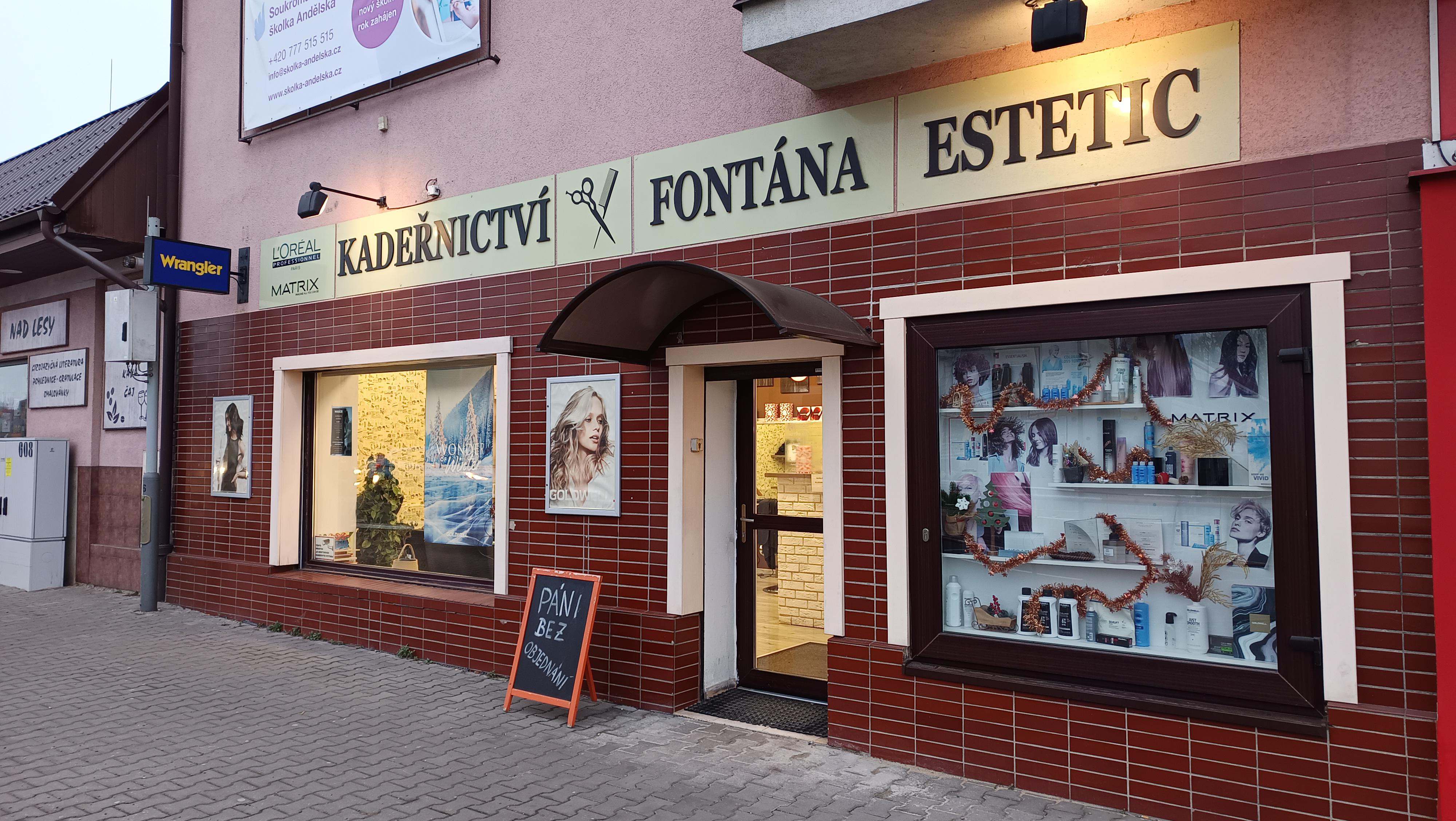 Kadeřnictví fontána foto 2