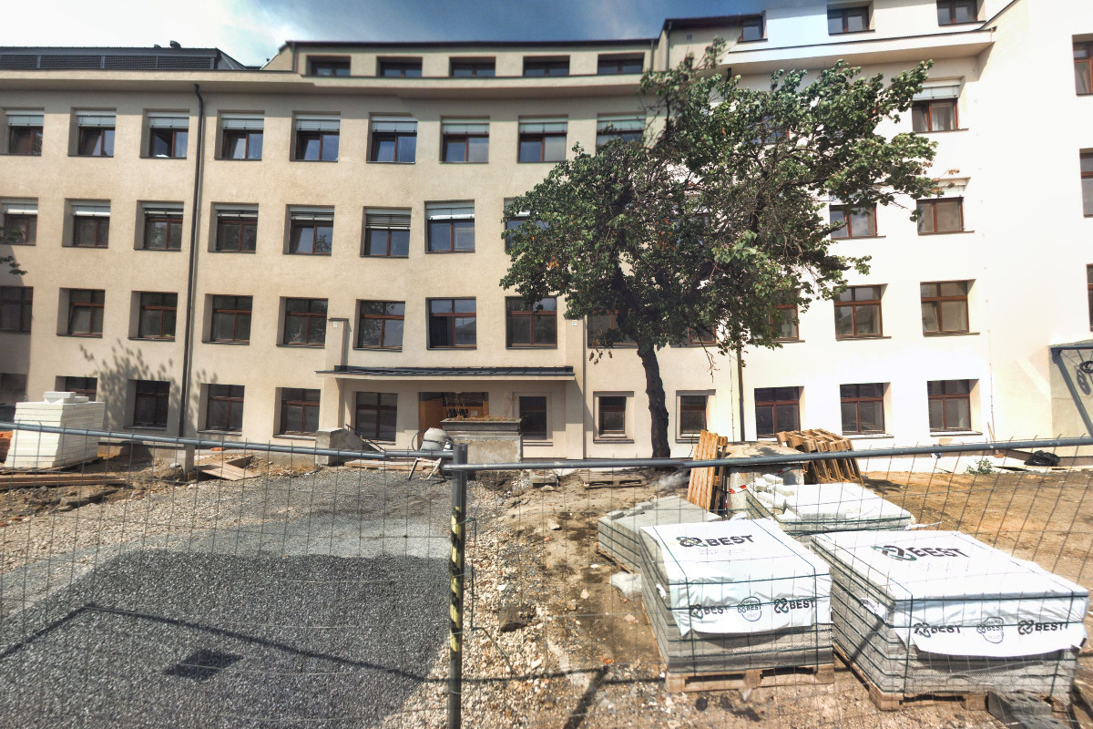 Domov pro seniory - Ústřední vojenská nemocnice Praha