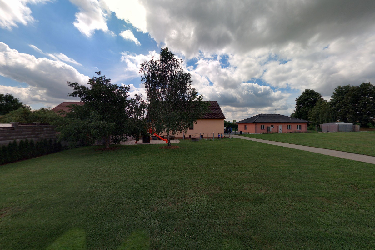Ctiboř - obecní úřad foto 1
