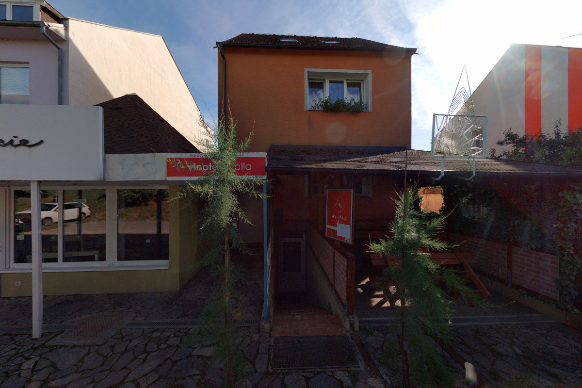 Vinotéka alla - Ing. Alla Kolofíková foto 2