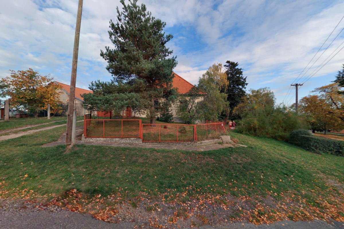 Farní sbor Českobratrské církve evangelické v Krakovanech v Čechách