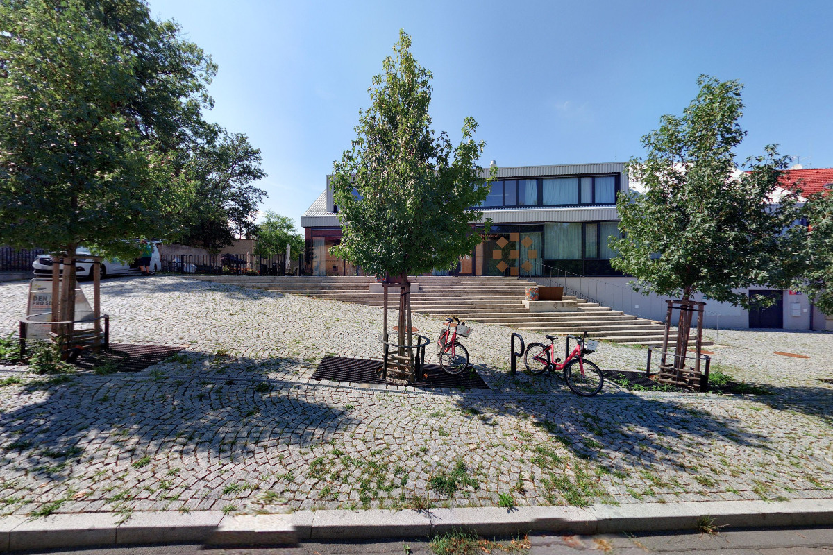 Městská knihovna v Praze - Hloubětín foto 4