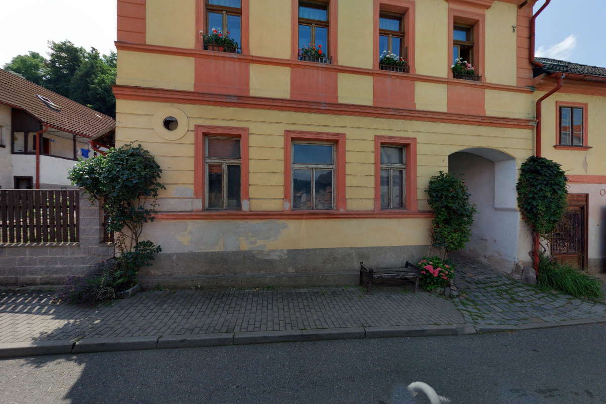 Prodej keramických knoflíků, šperků a vánočních ozdob, Magdaléna Dyntarová