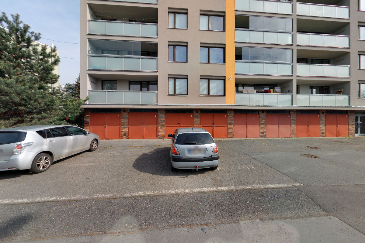 Cert. č. 002023 Ing. Alena Macečková