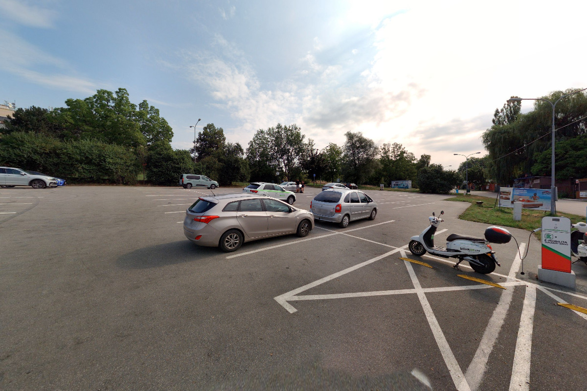 Dobíjecí stanice elektromobilů, Teplárny Brno foto 4