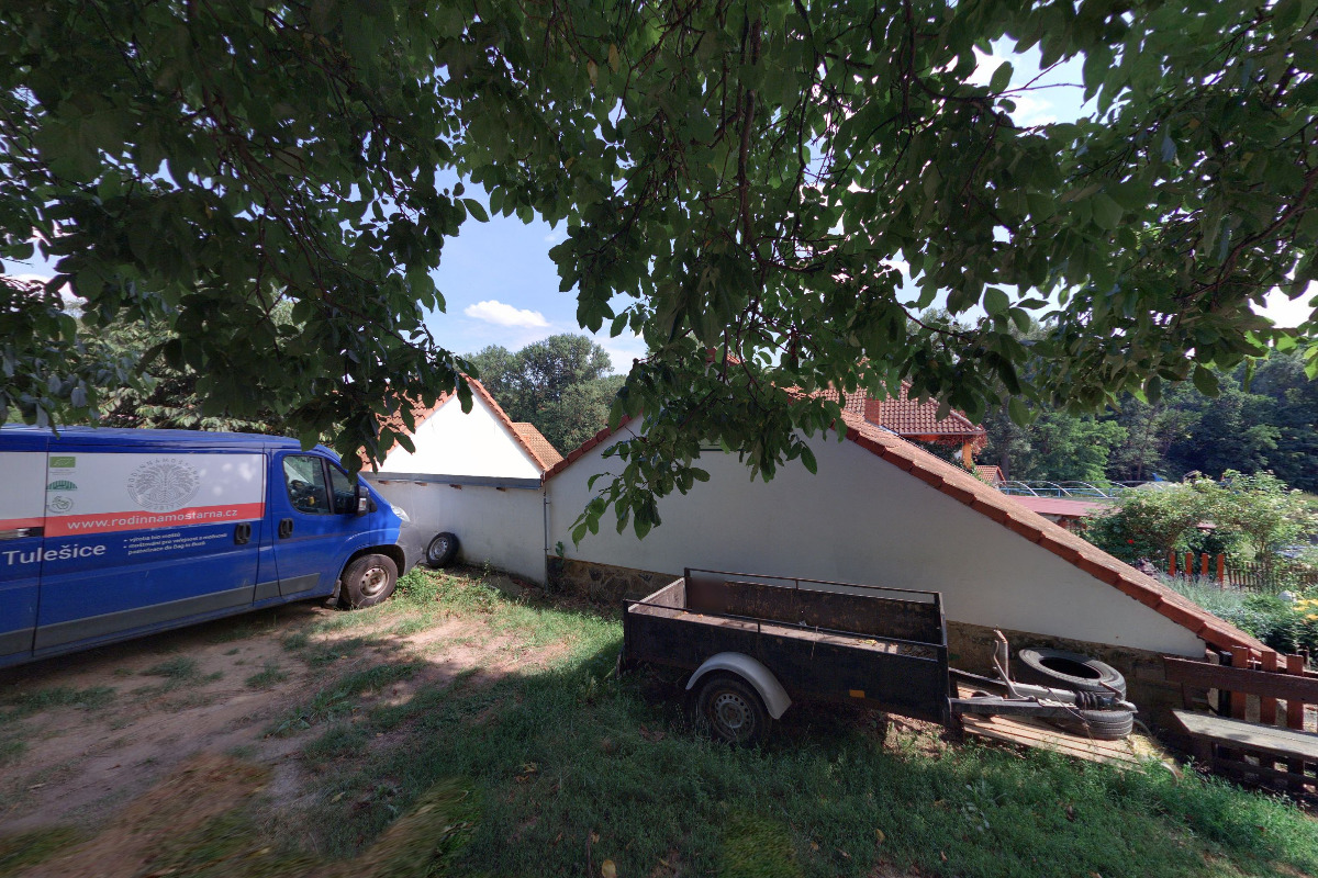 Jiří Kopeček - Rodinná moštárna