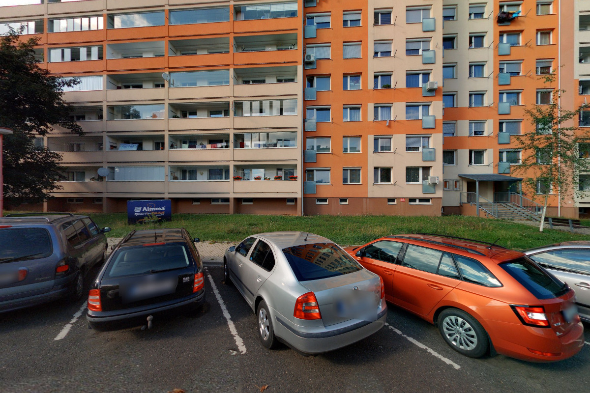 Bytové družstvo Na Výsluní 1062-1064 foto 2