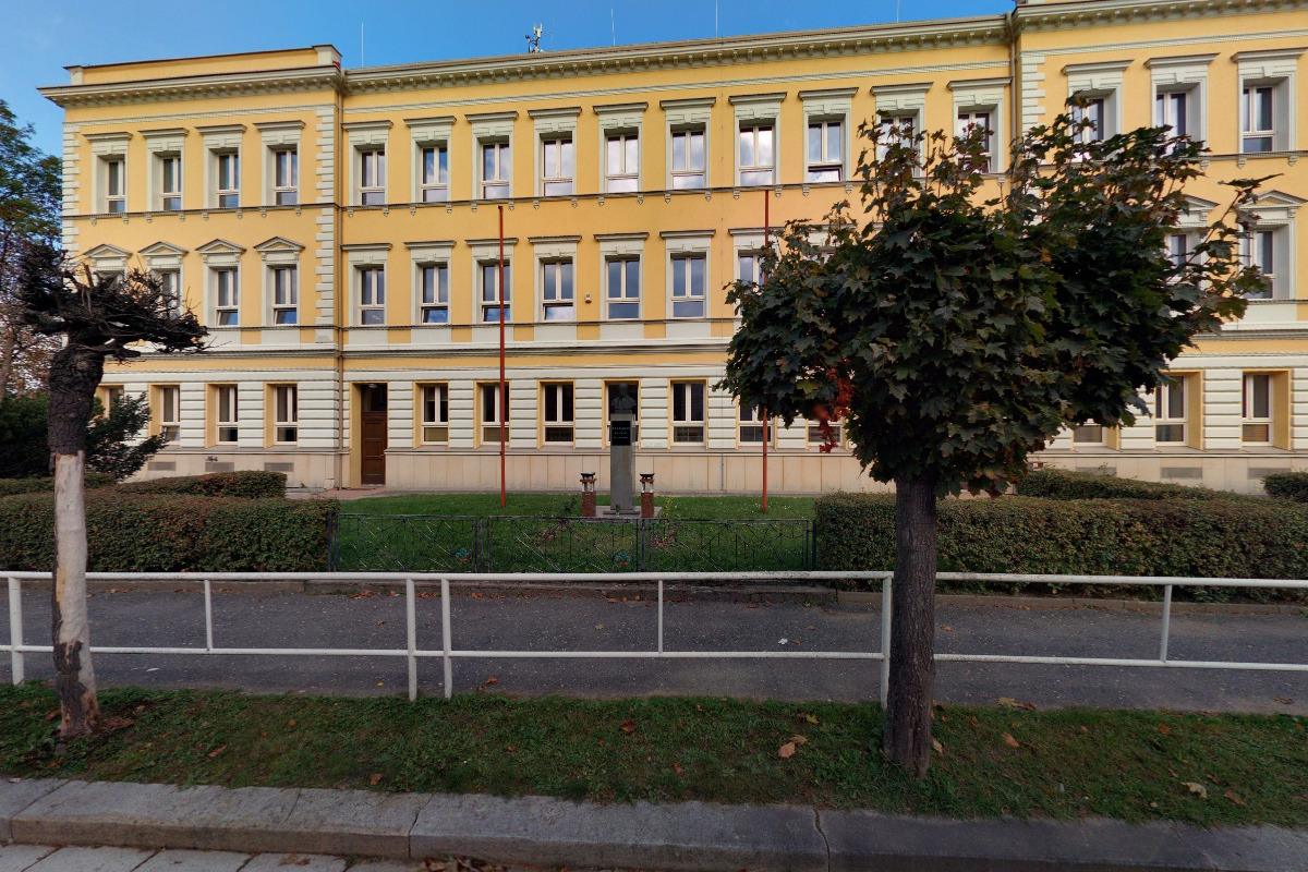 ZŠ Uhlířské Janovice foto 4