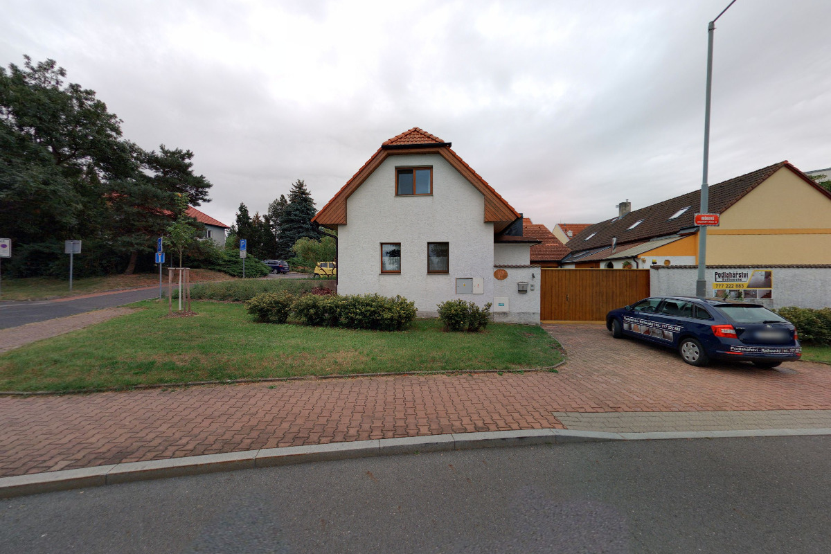 Daniel Rathouský - truhlářství a pokladačství foto 2