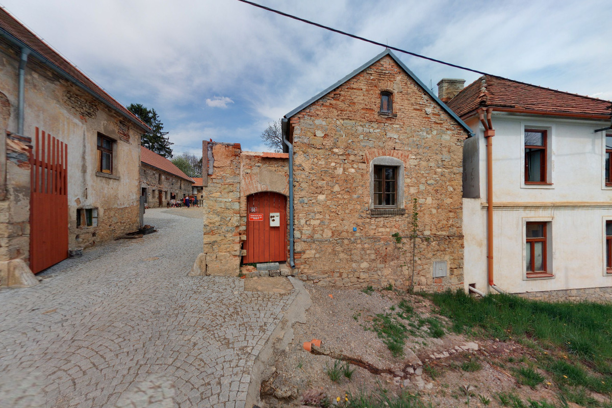 Jezdecká Škola Wild foto 3