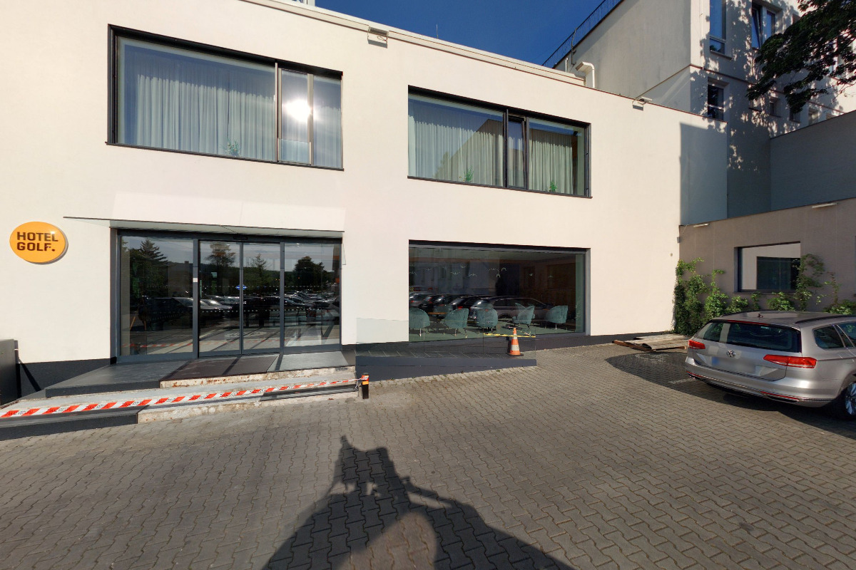 Bankomat Travelex ČR foto 1