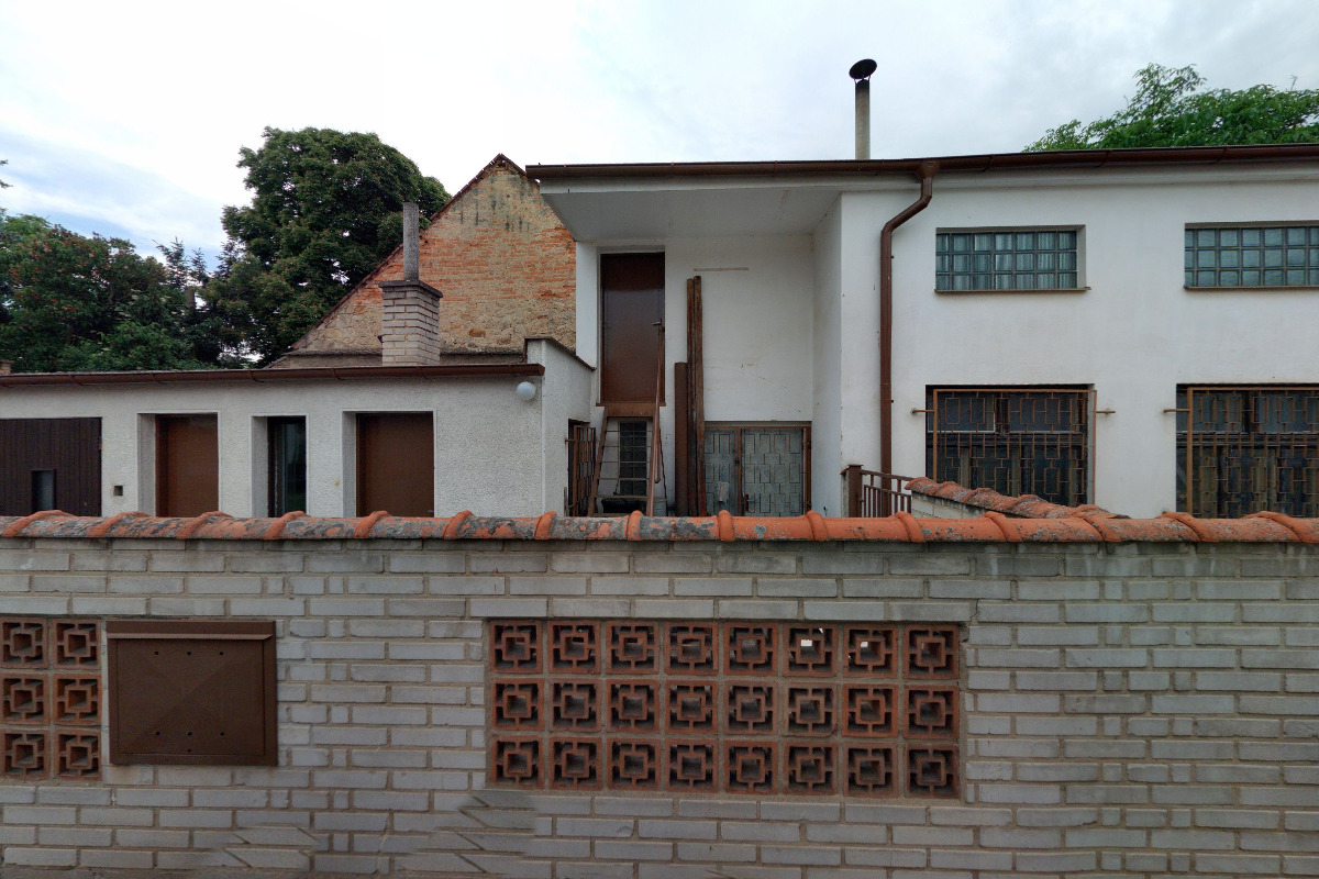 Castanea, s.r.o.