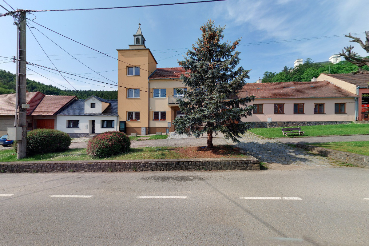 Račiče - Pístovice - obecní úřad foto 3