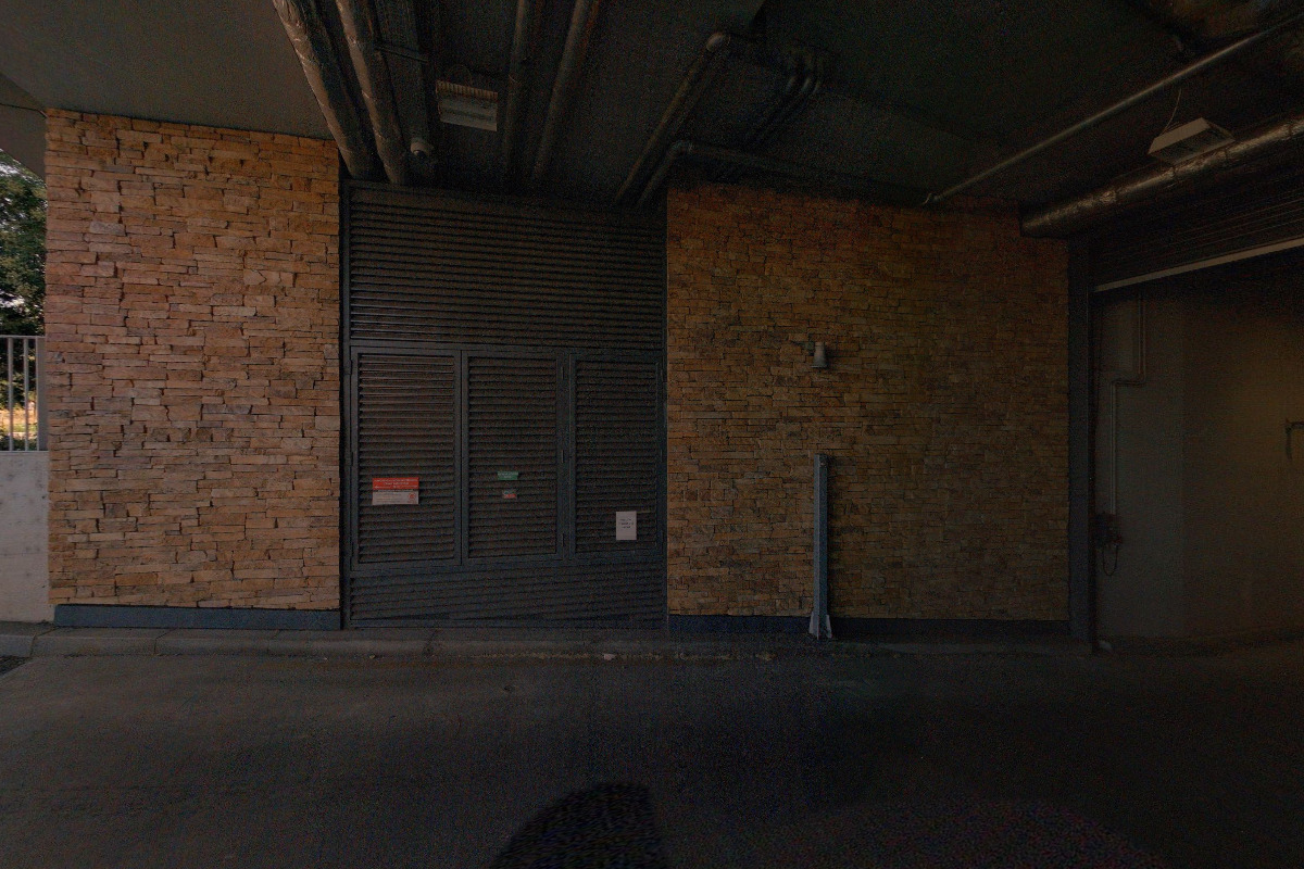 OC Chodov, Click & Service