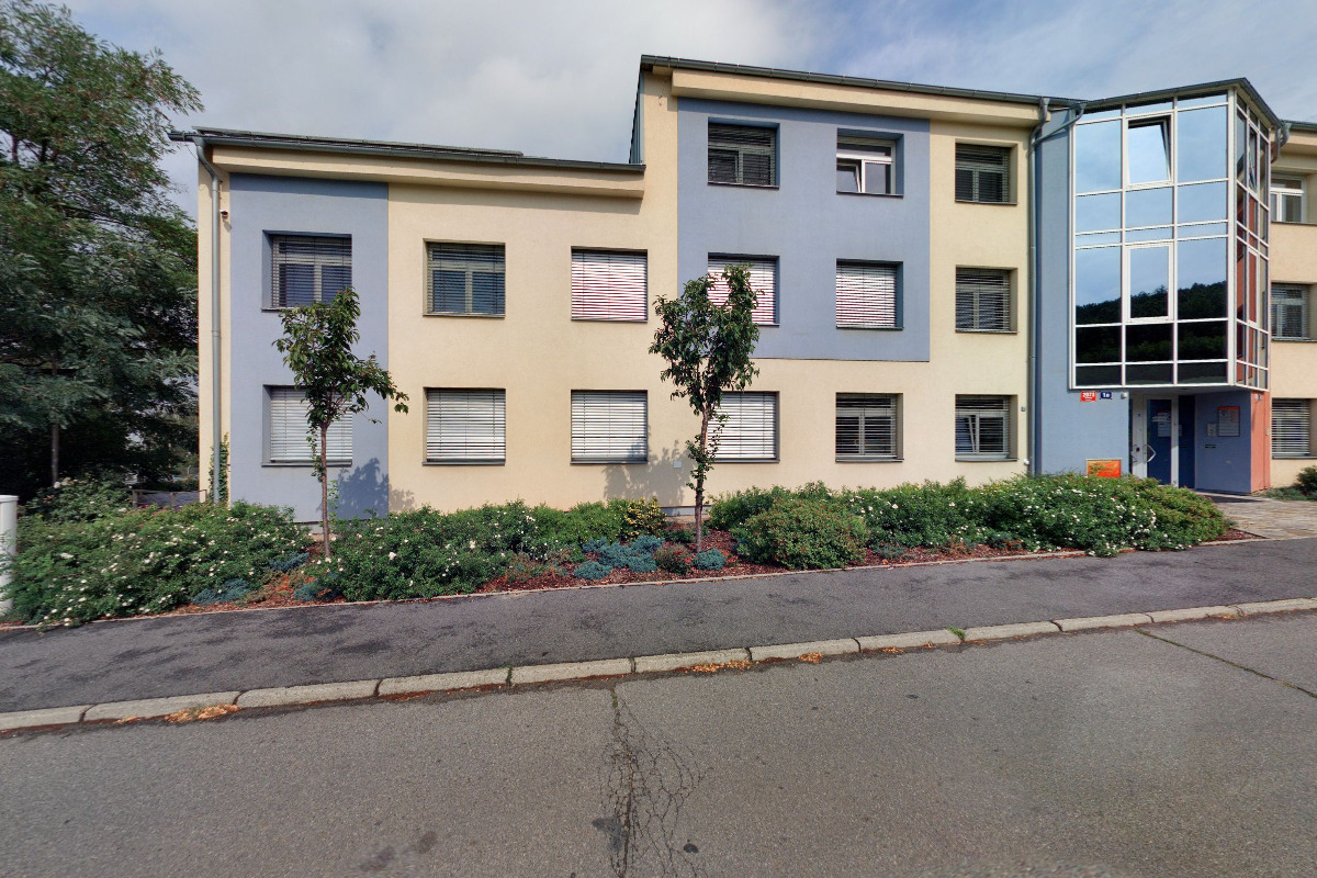 HYDROTECHNIK zemní protlaky a prodej ocelových trubek foto 2