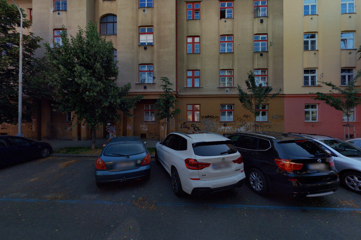 Divadlo Na Maninách foto 4