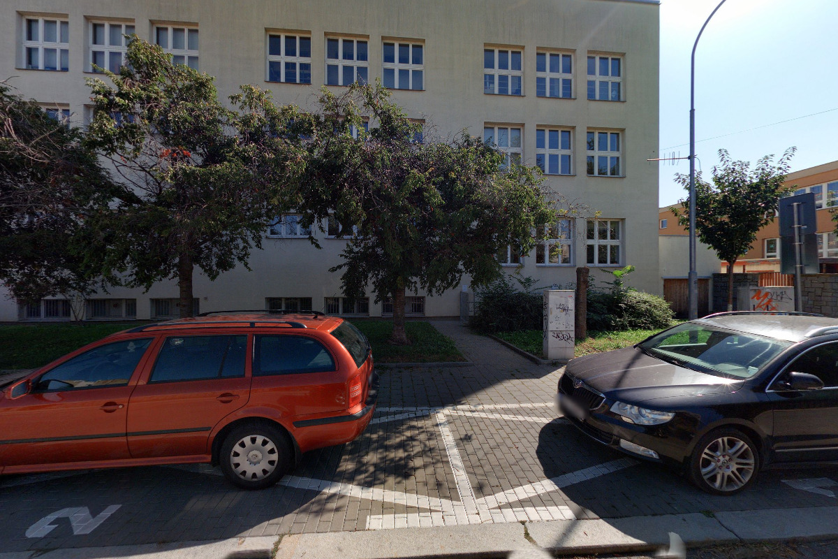 Školní jídelna Brno, Nádvorní 1 foto 2