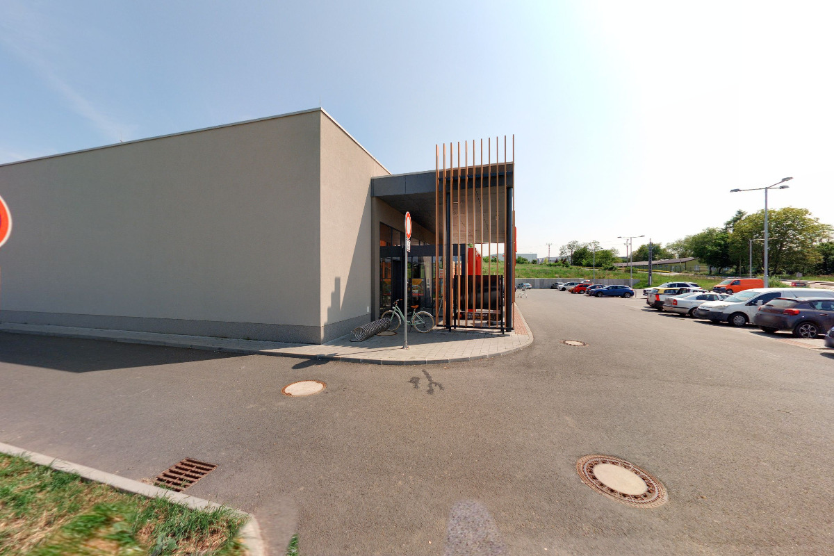 Makovec - maso uzeniny