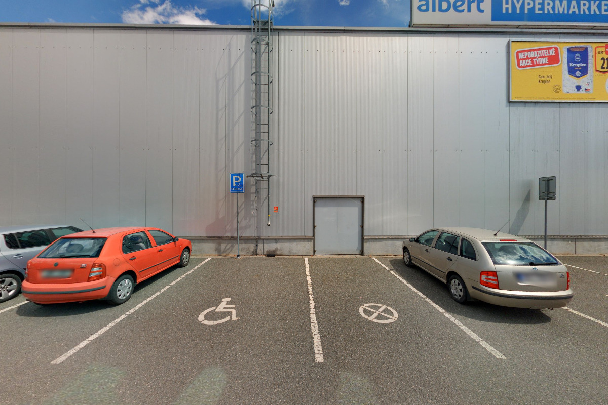 Bankomat České spořitelny foto 2