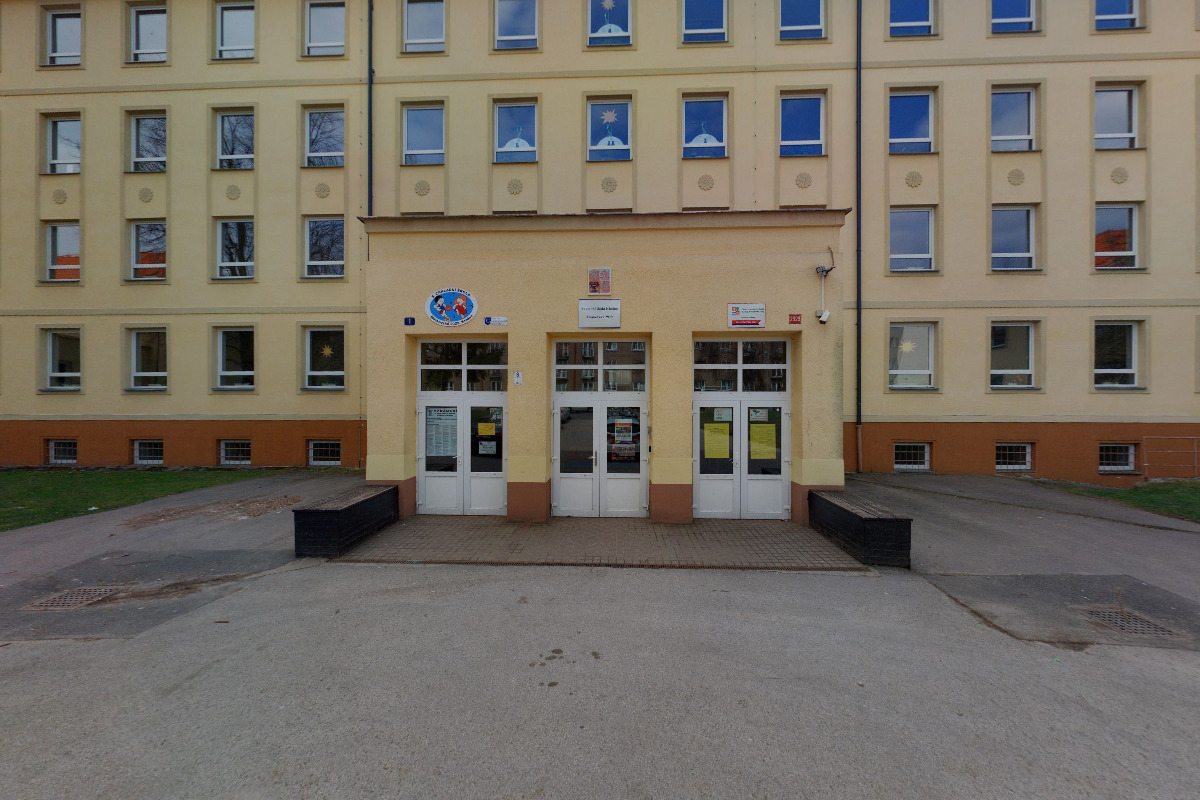 ZUŠ Kladno, Moskevská