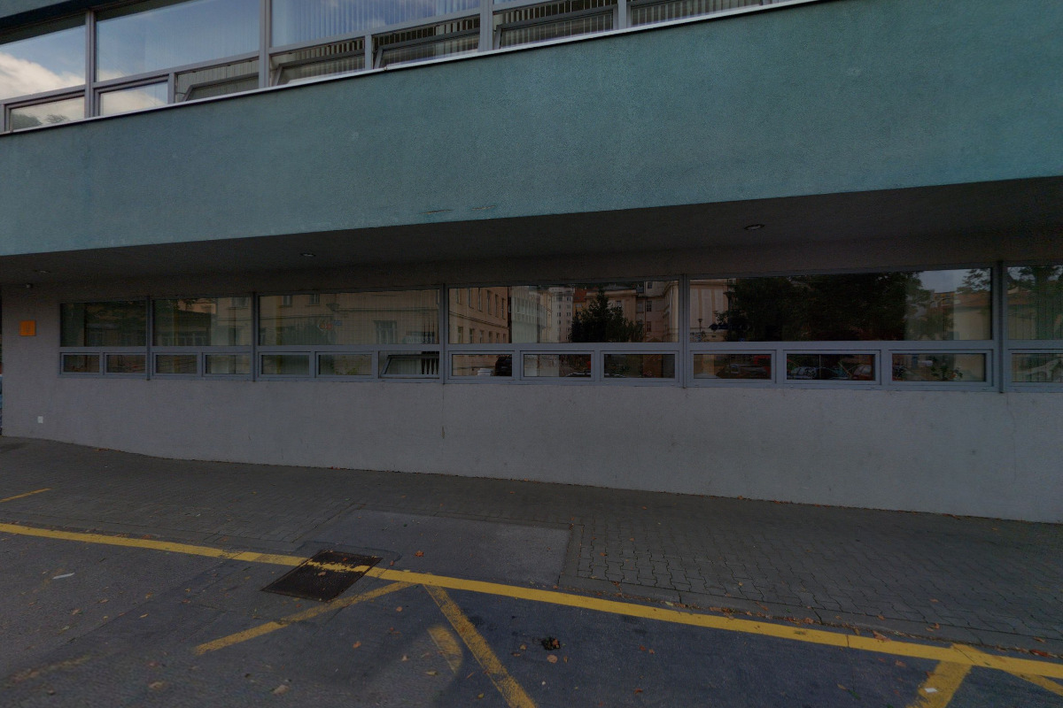 Jednotka intenzivní péče - Oddělení urologie - Fakultní nemocnice u sv. Anny v Brně