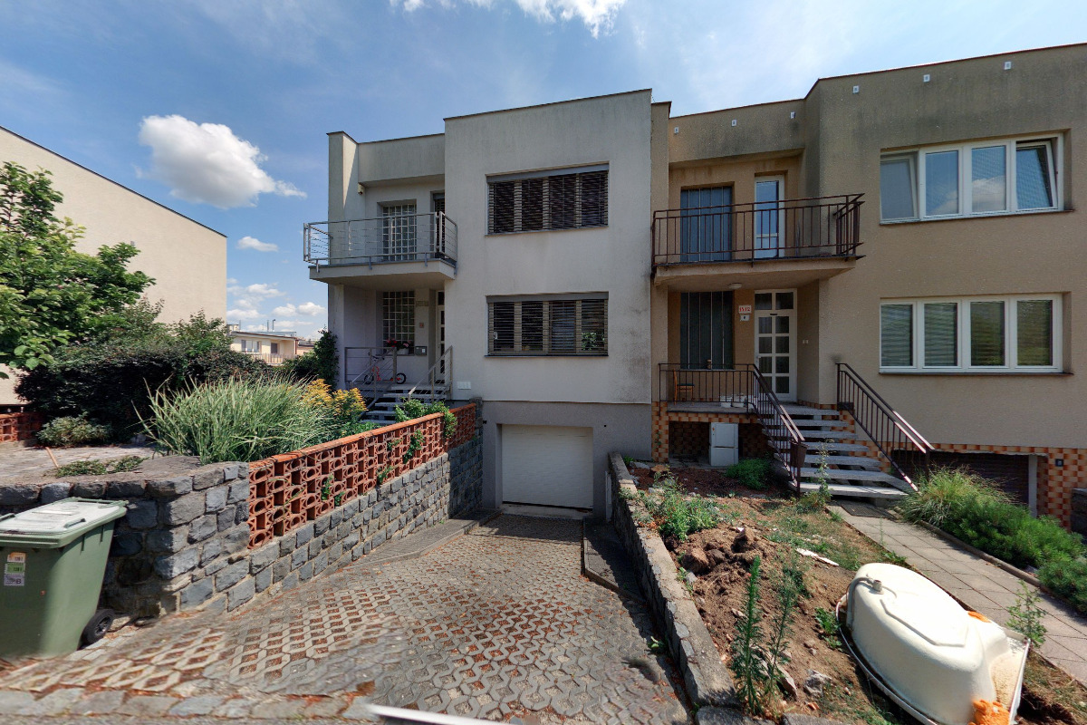 CHARTA LINTEA, s.r.o.