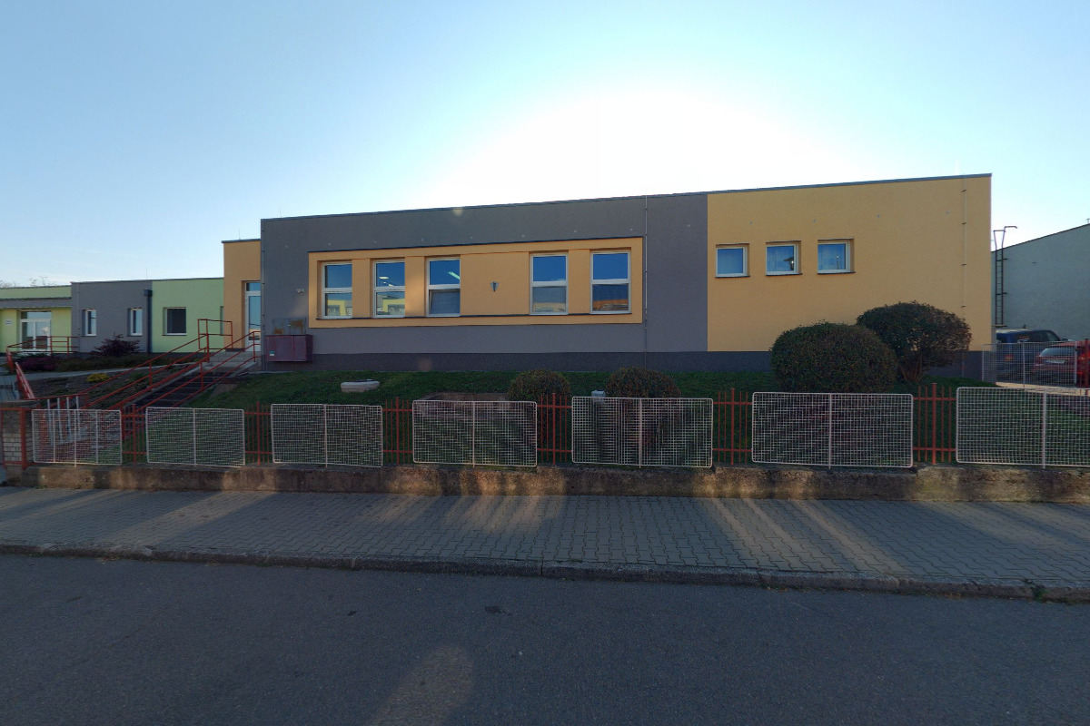 Školní jídelna, Skuteč