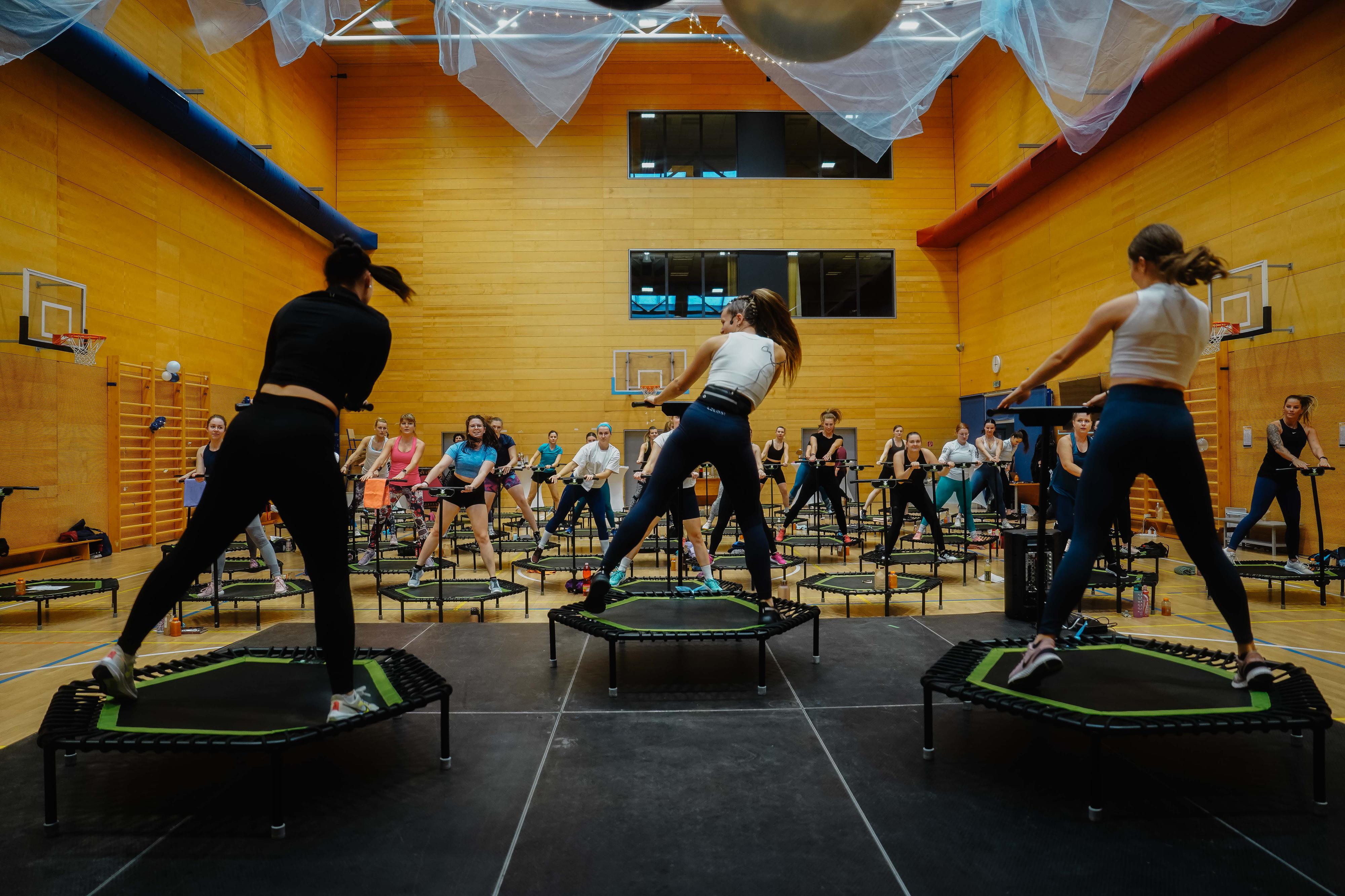 JUMPING - komplexní cvičební program