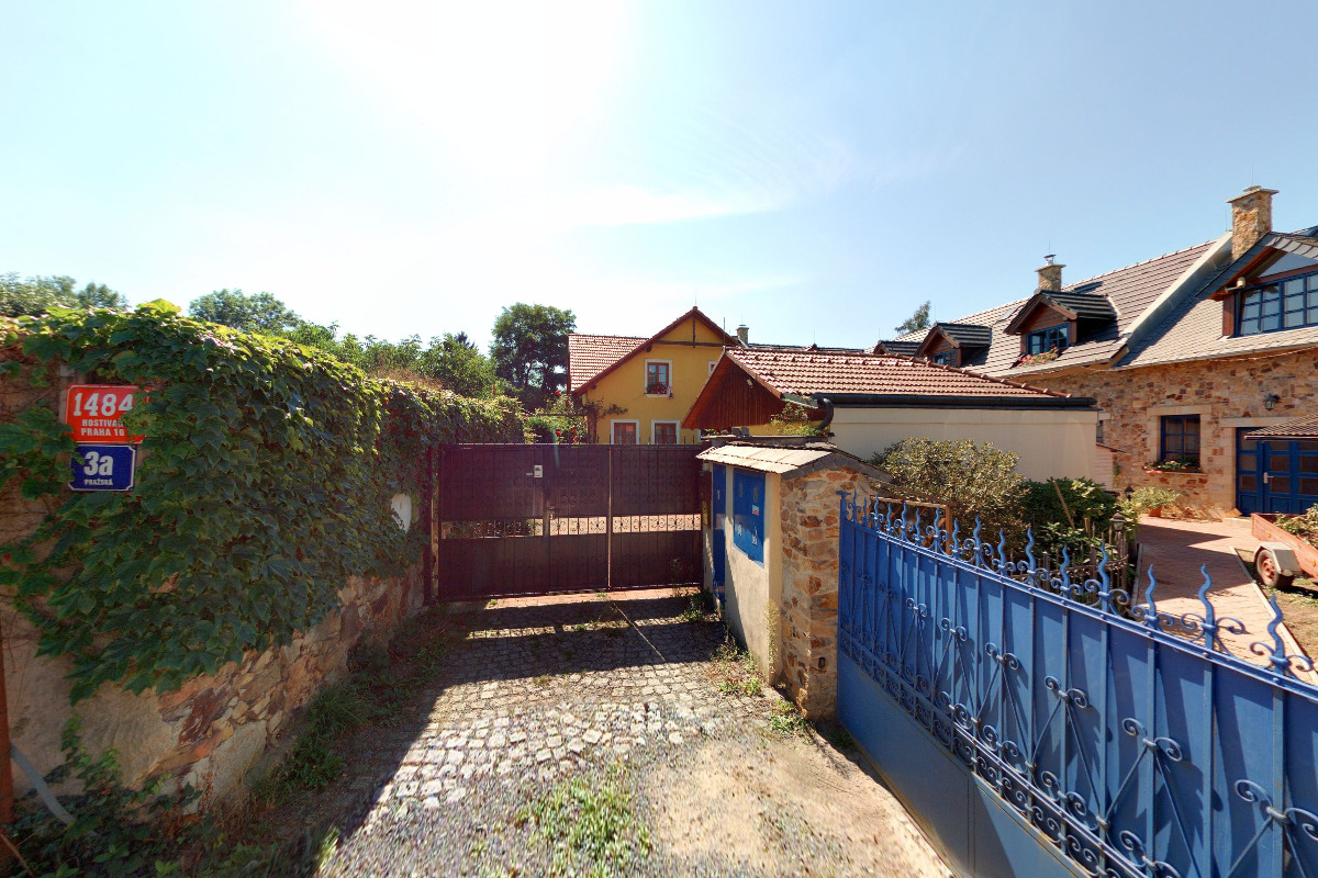 Kosmetický salon Zlatá růže