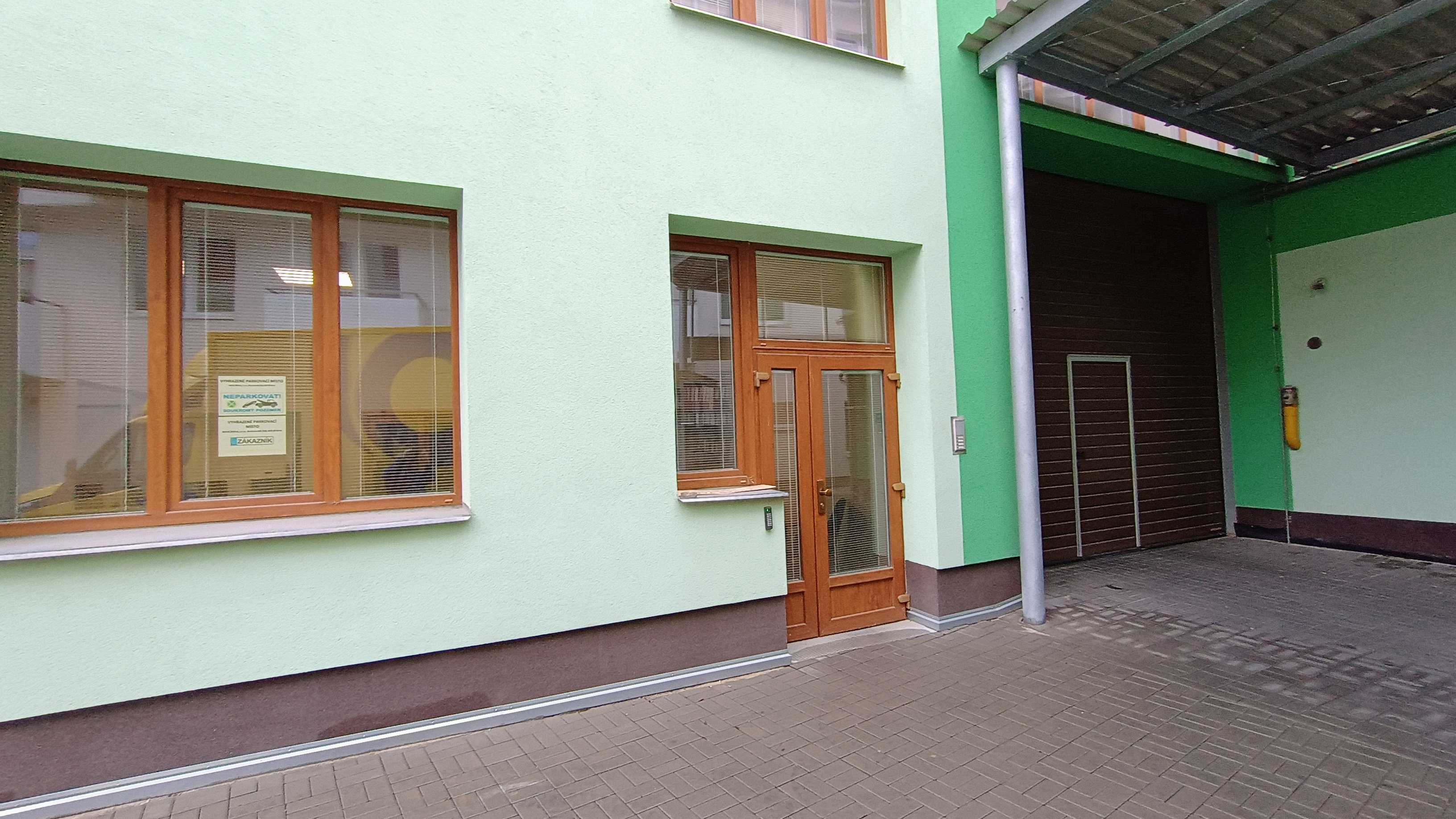 NOVÁ ŠKOLA, s.r.o.