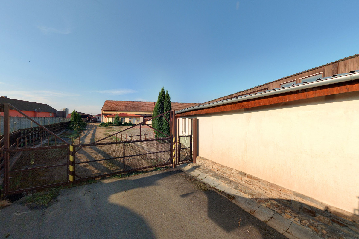 HELOT, spol. s r.o. - Ovocné sady foto 5