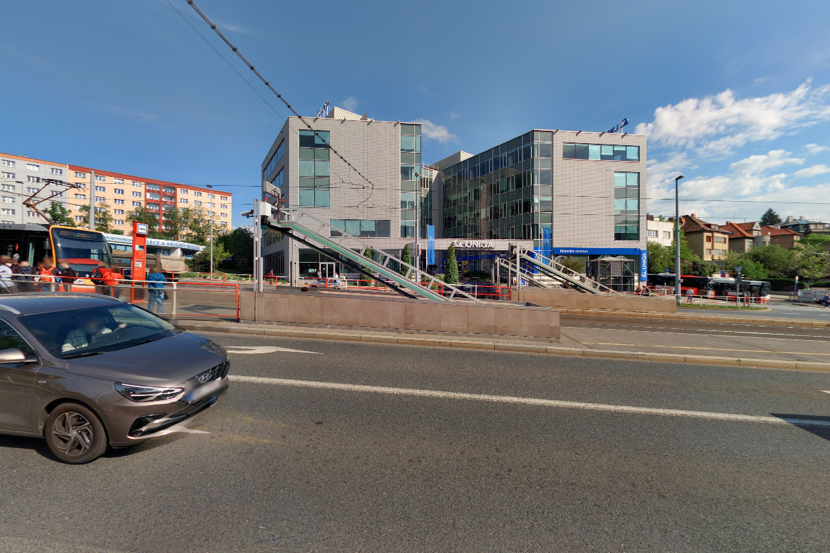 Bankomat UniCredit Bank Czech Republic