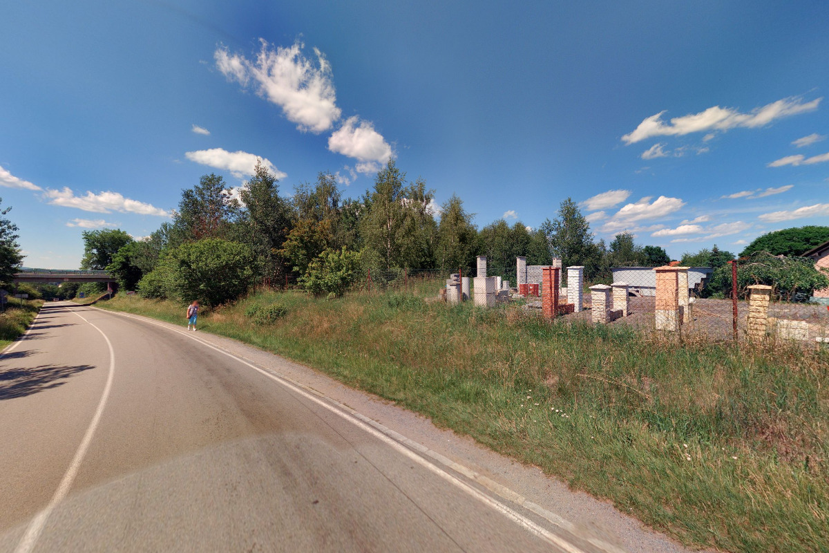 Garáže a přístřešky - UNISORT s.r.o.