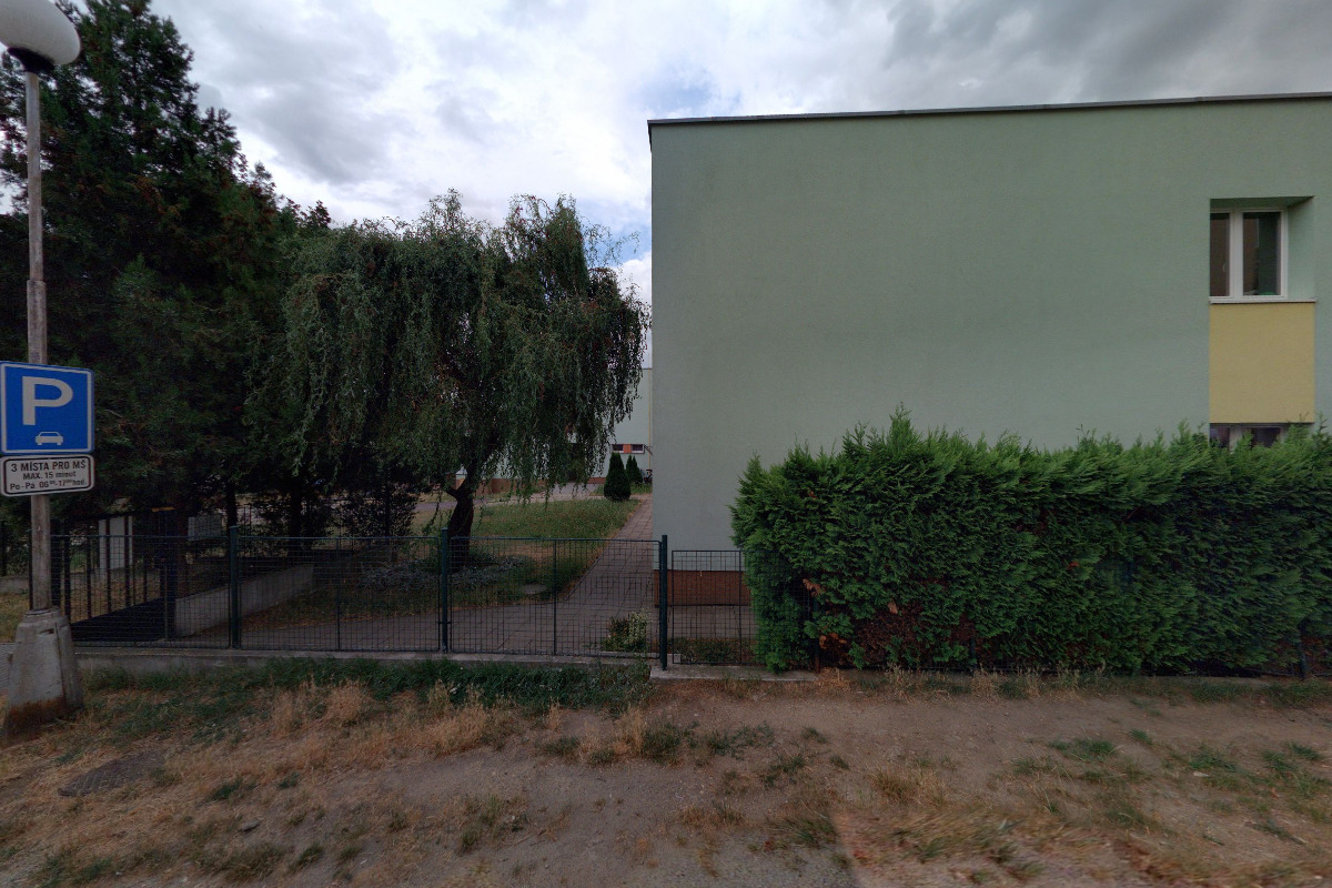 MŠ Znojmo, nám. Armády foto 2