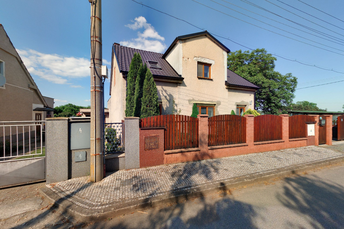 Lukáš Havelka - pokládání dlažeb foto 1