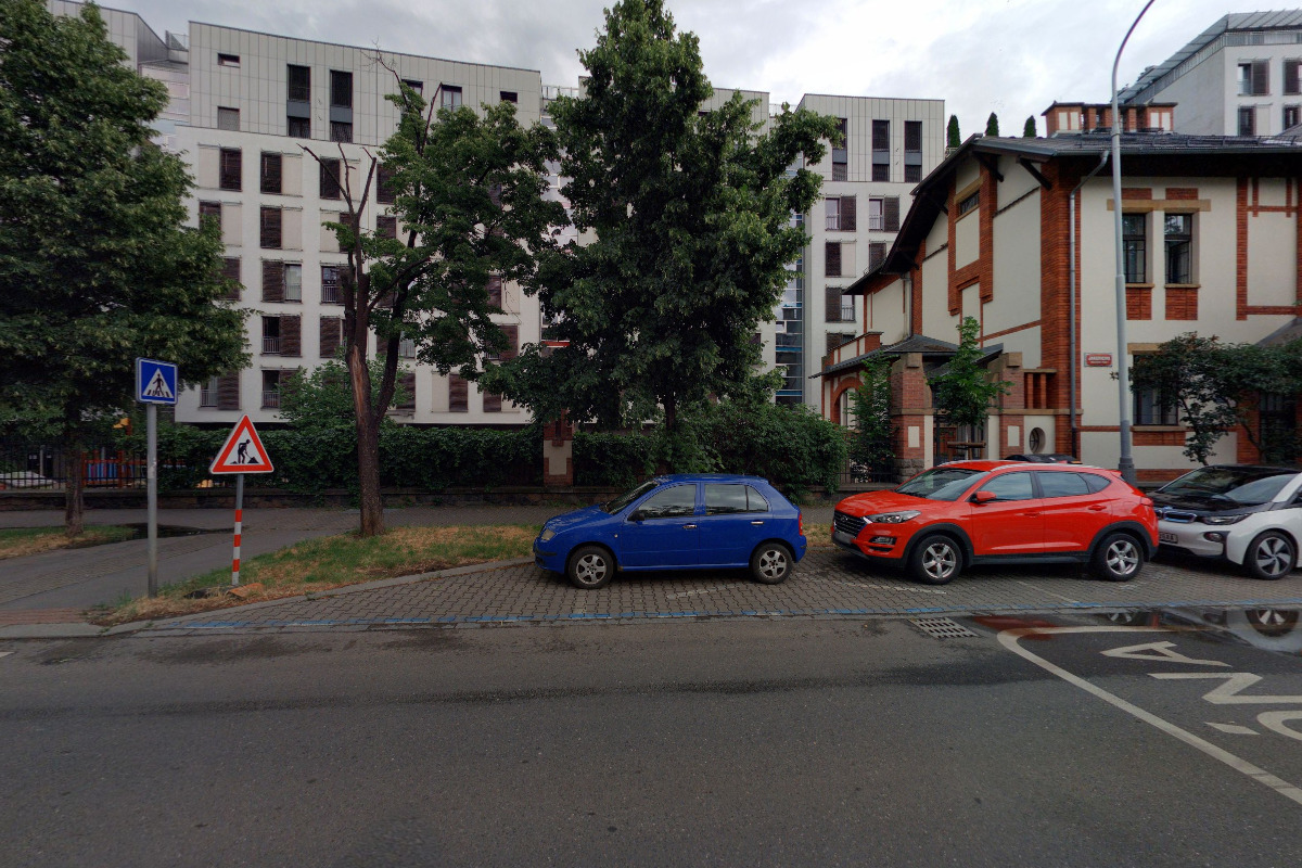 FLOWER COMPANY, s.r.o.