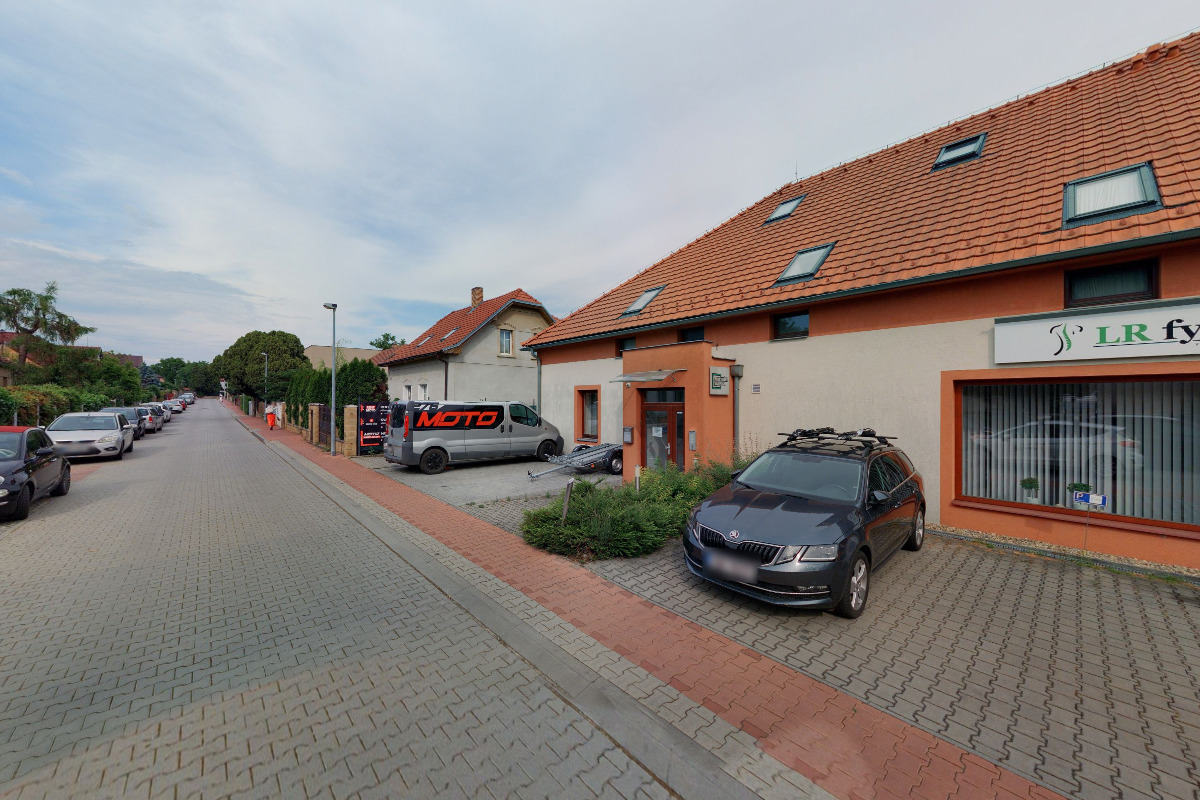 Rentmoto.cz foto 5