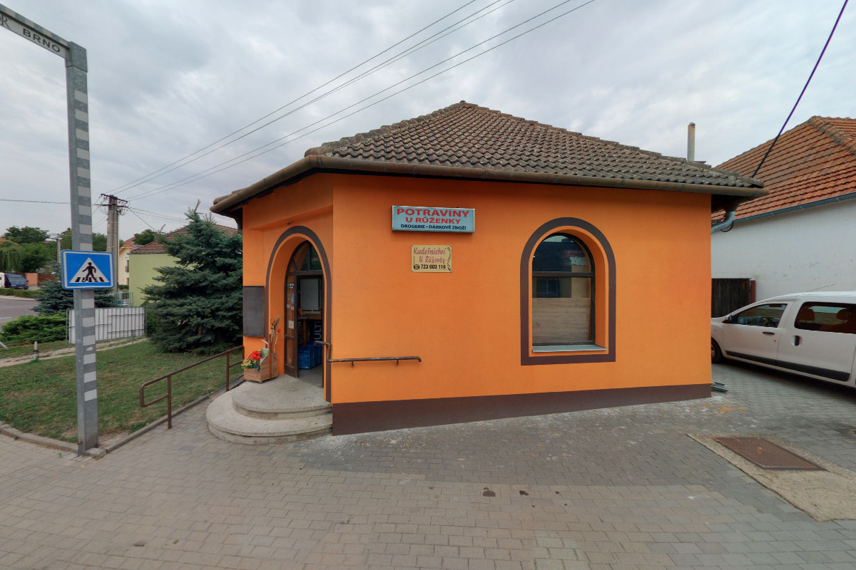 Růžena Švástová - smíšené zboží foto 2